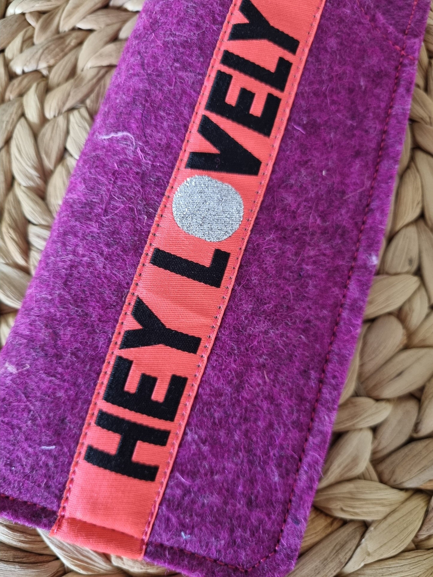 Handmade Felt Glasses Case Eco-Friendly Eyewear Storage Pouch Soft & Lightweight Glasses Protector | Durable Eyewear Organizer gift for her