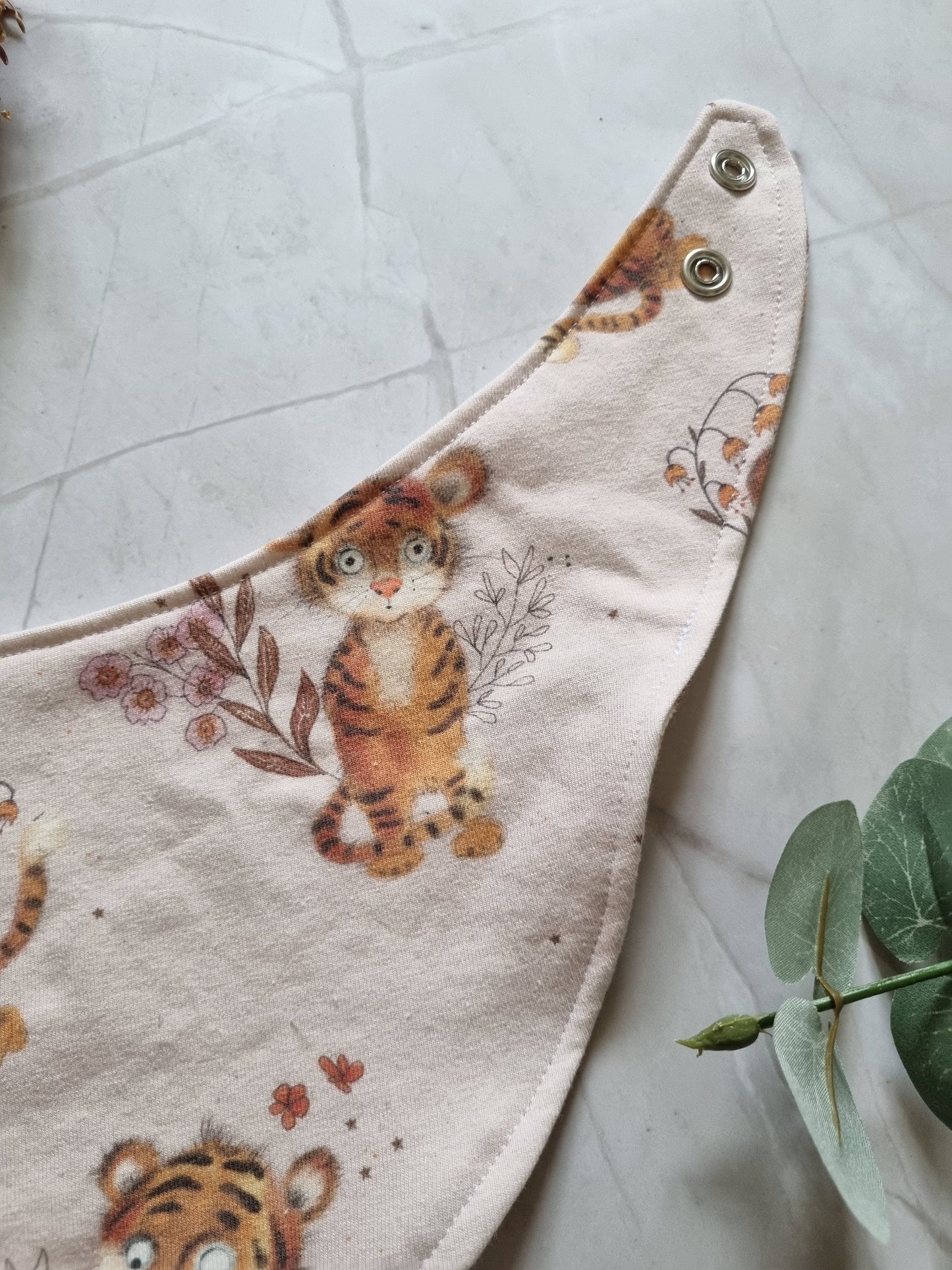 Organic Cotton Baby Scarf Jersey Bandana | Gender-Neutral Baby Bandana | Soft and Washable Newborn Scarf | Ideal Baby Gift