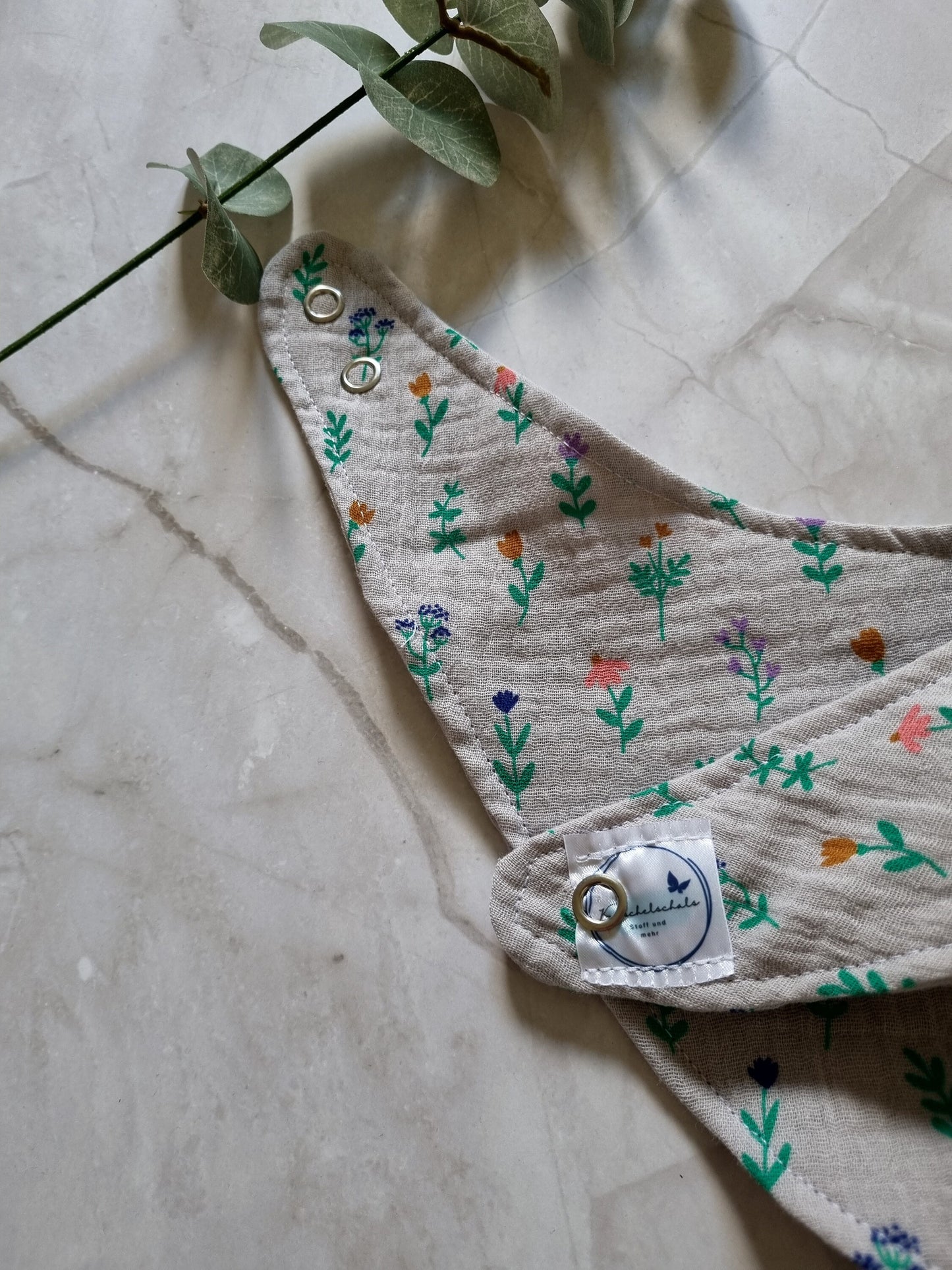 Cotton Baby Scarf Musselin Bandana | Gender-Neutral Baby Bandana | Soft and Washable Newborn Scarf | Ideal Baby Gift Babyshower