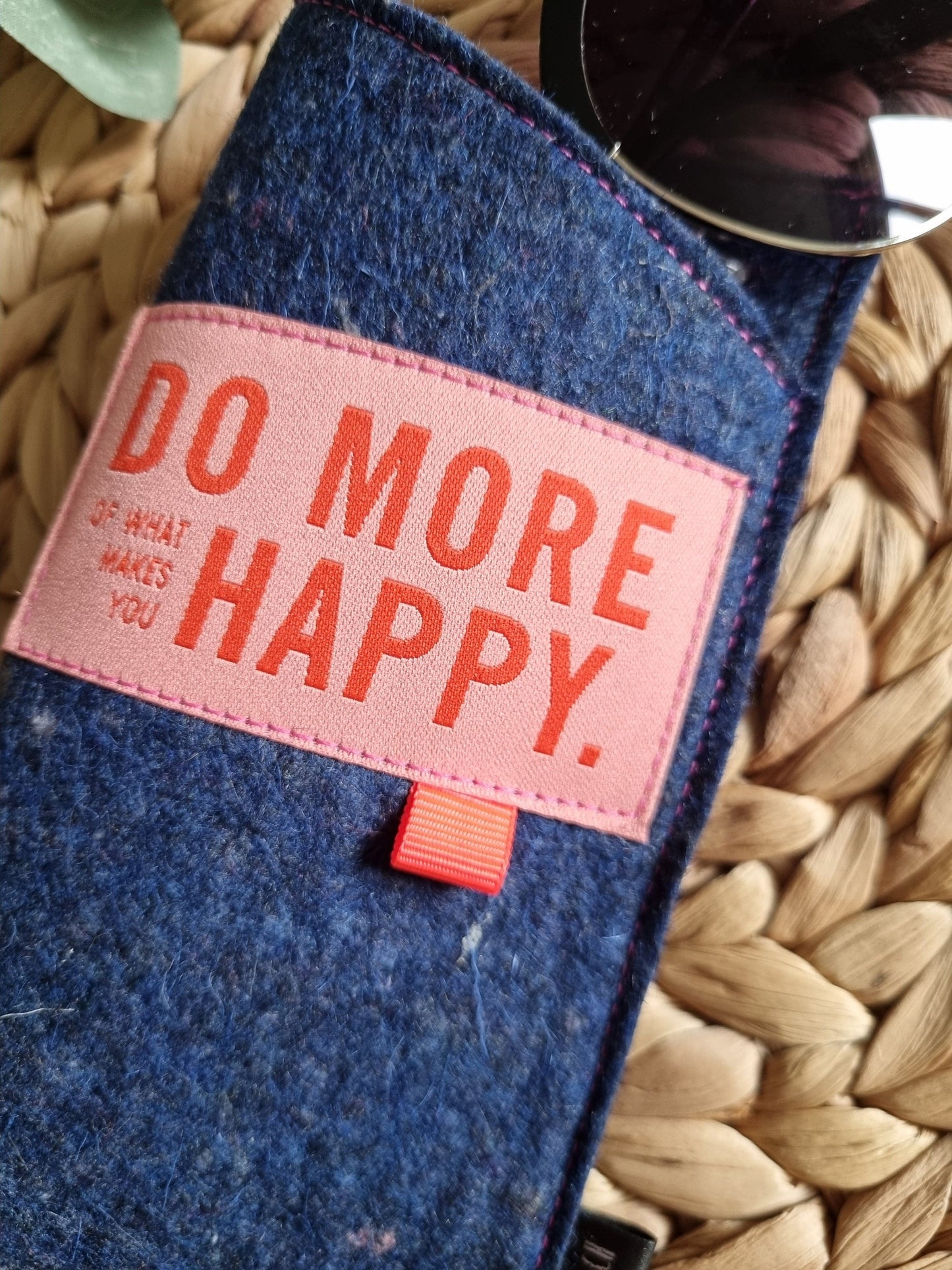 Handmade Felt Glasses Case | Eco-Friendly Eyewear Storage Pouch | Soft & Lightweight Glasses Protector | Eyewear Organizer Gift for her