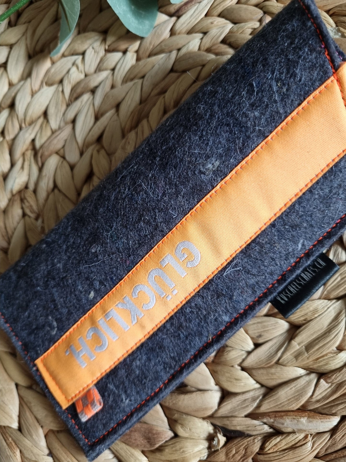 Handmade Felt Glasses Case | Eco-Friendly Eyewear Storage Pouch | Soft & Lightweight Glasses Protector | Eyewear Organizer gift for her
