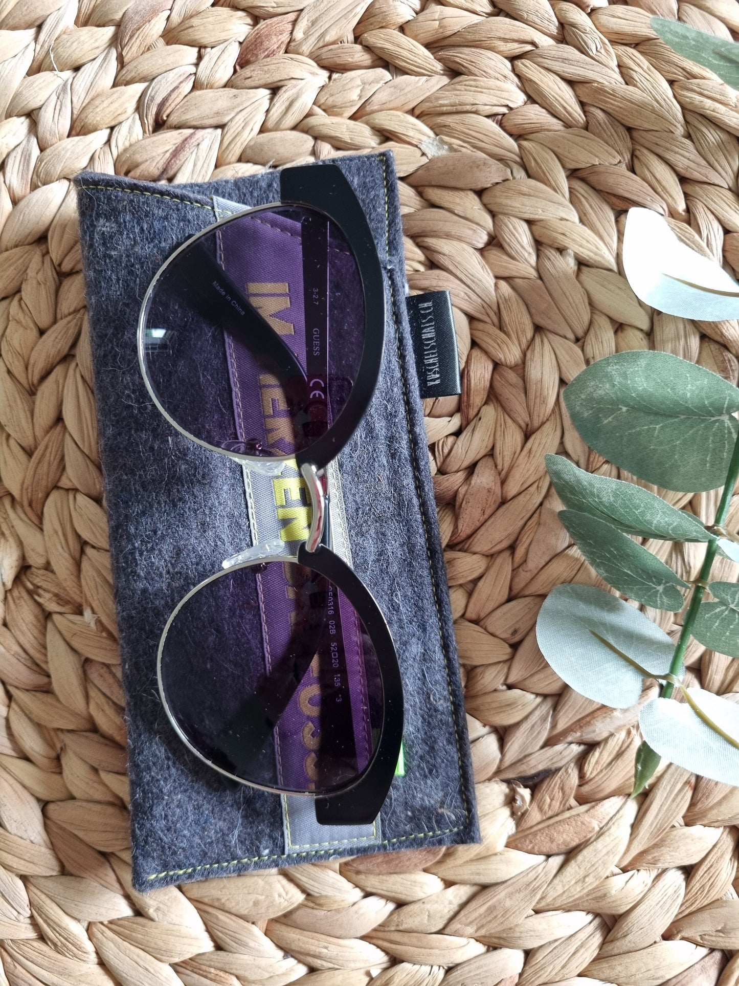 Handmade Felt Glasses Case | Eco-Friendly Eyewear Storage Pouch | Soft & Lightweight Glasses Protector | Eyewear Organizer Gift for her