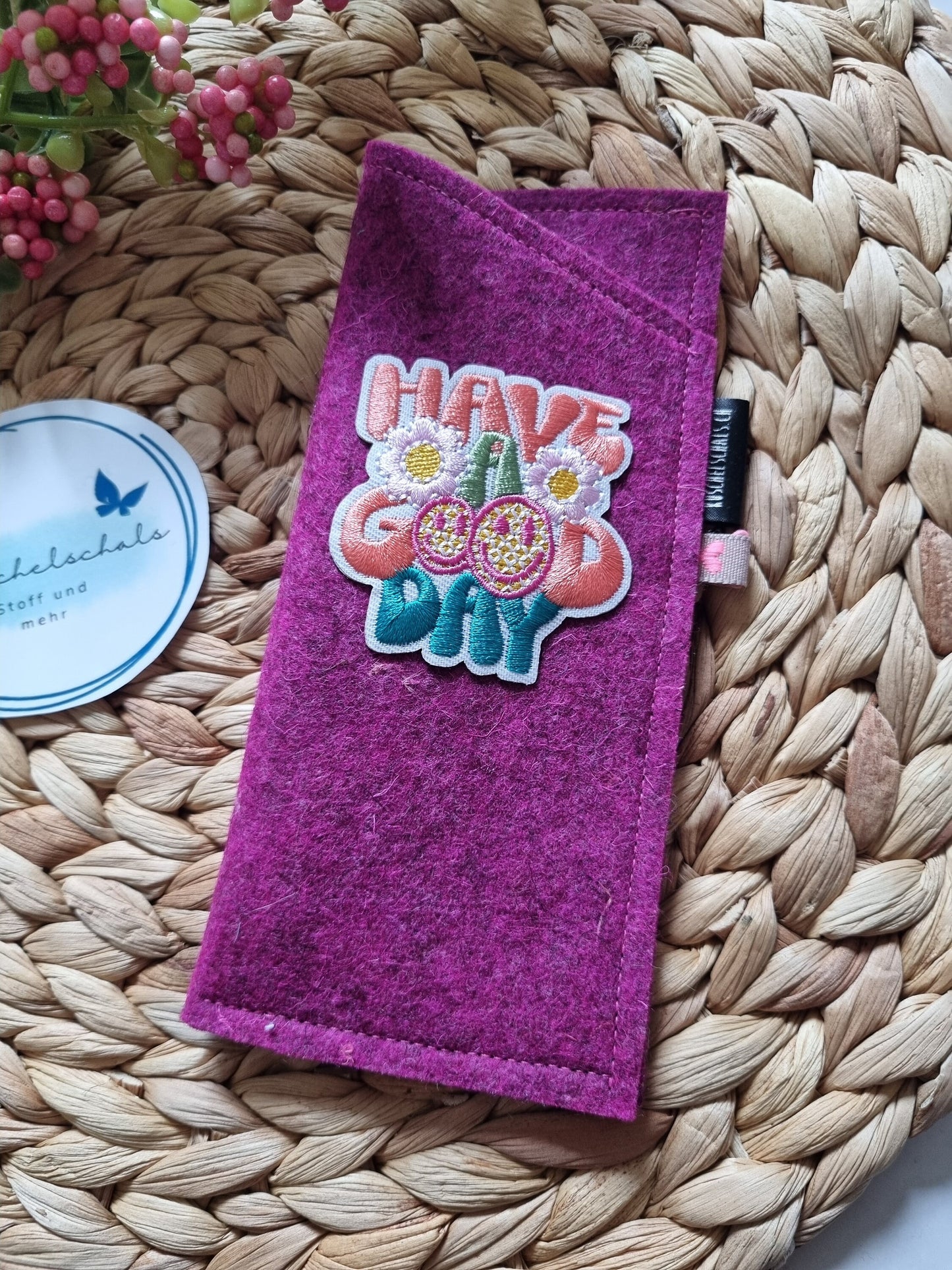 Handmade Felt Glasses Case Eco-Friendly Eyewear Storage Pouch Soft & Lightweight Glasses Protector | Durable Eyewear Organizer gift for her