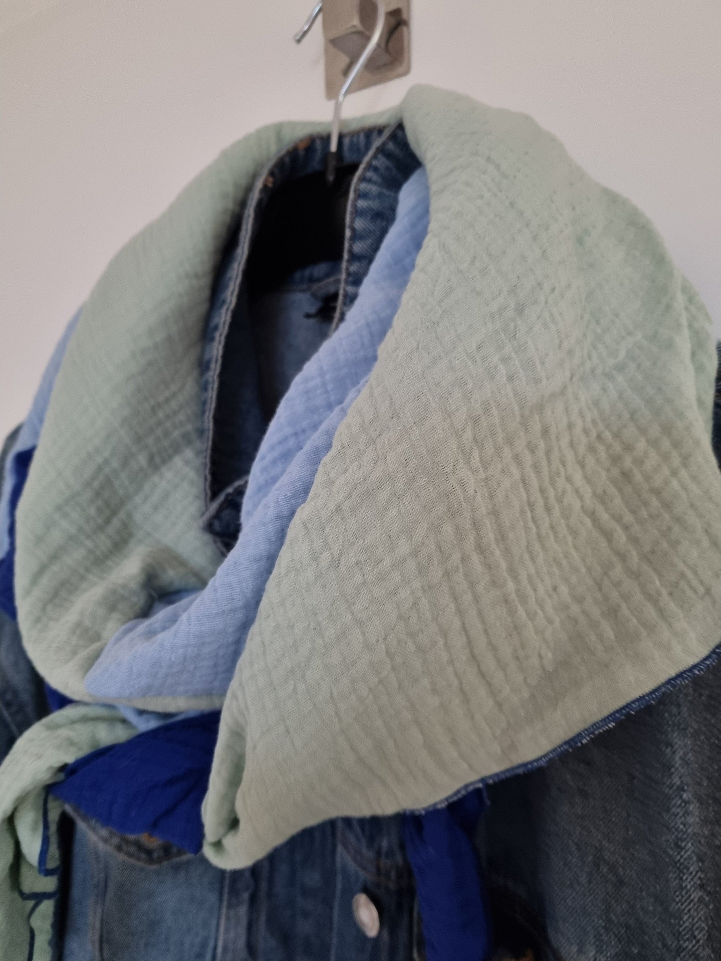 Blue Cotton Stole Scarf - Cozy blue green Print Wrap - Versatile Shawl for Travel - Boho Fashion Accessory - Ideal Gift