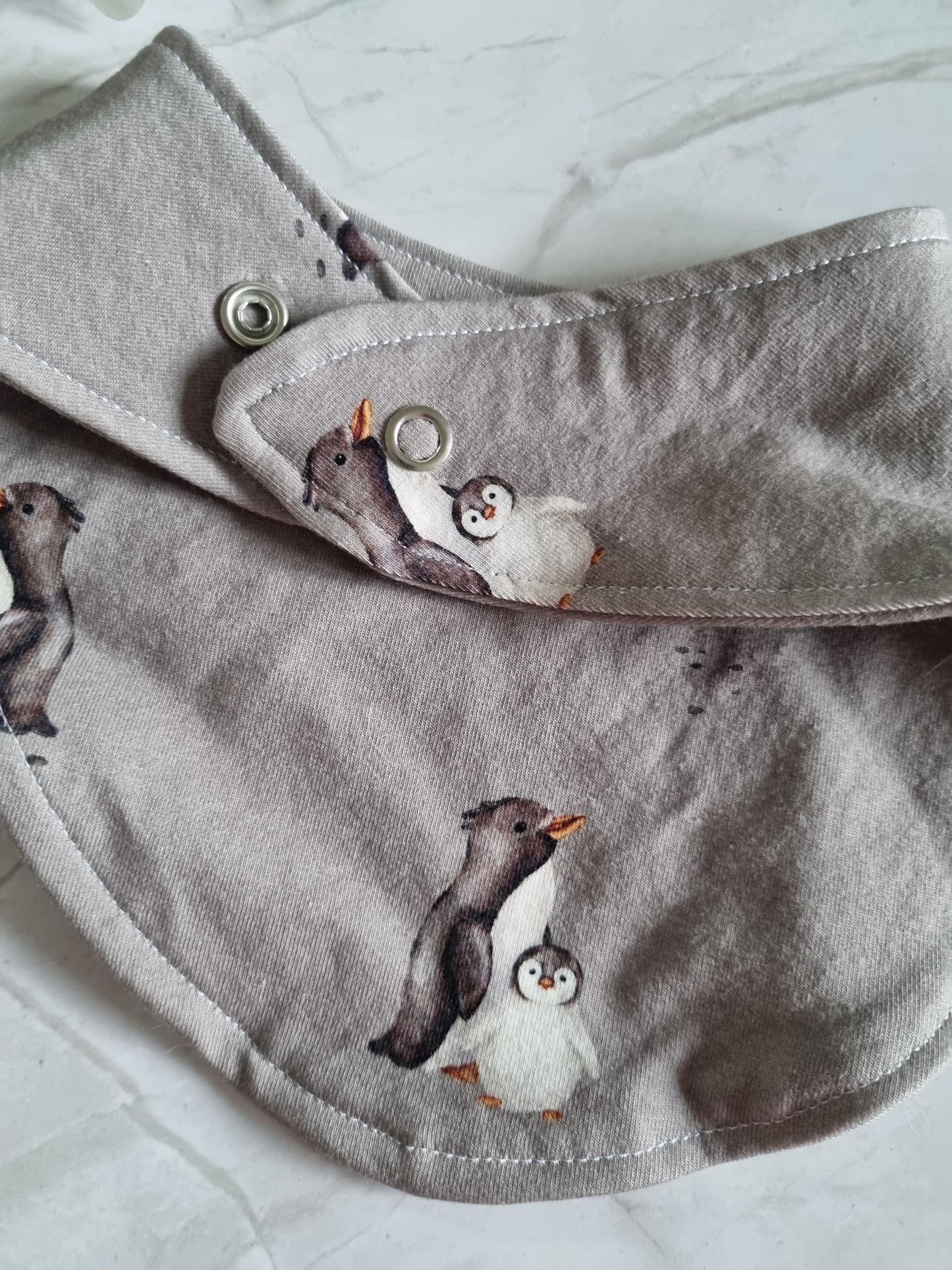 Organic Cotton Baby Scarf Jersey Bandana | Burp cloth Baby | Soft and Washable Newborn Scarf | Ideal Baby Gift Baby bib