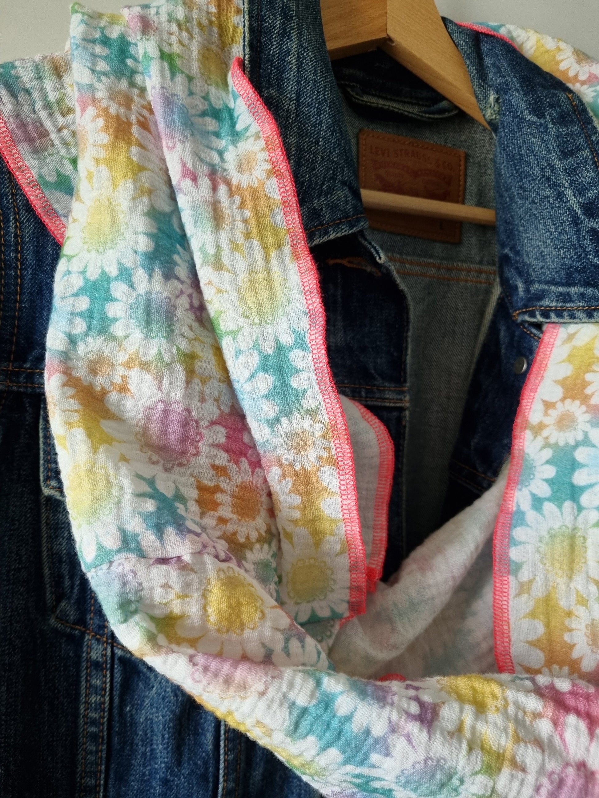 Loopschal Sommertuch Wickelschal "Frühling" 65x50cm