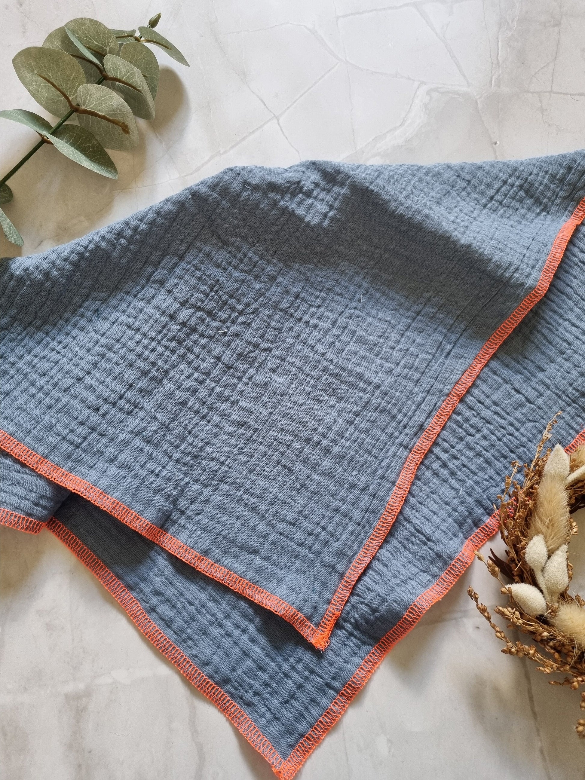 Cotton Baby Scarf Musselin Bandana | Gender-Neutral Baby Bandana | Soft and Washable Newborn Scarf | Ideal Baby Gift 43x45cm