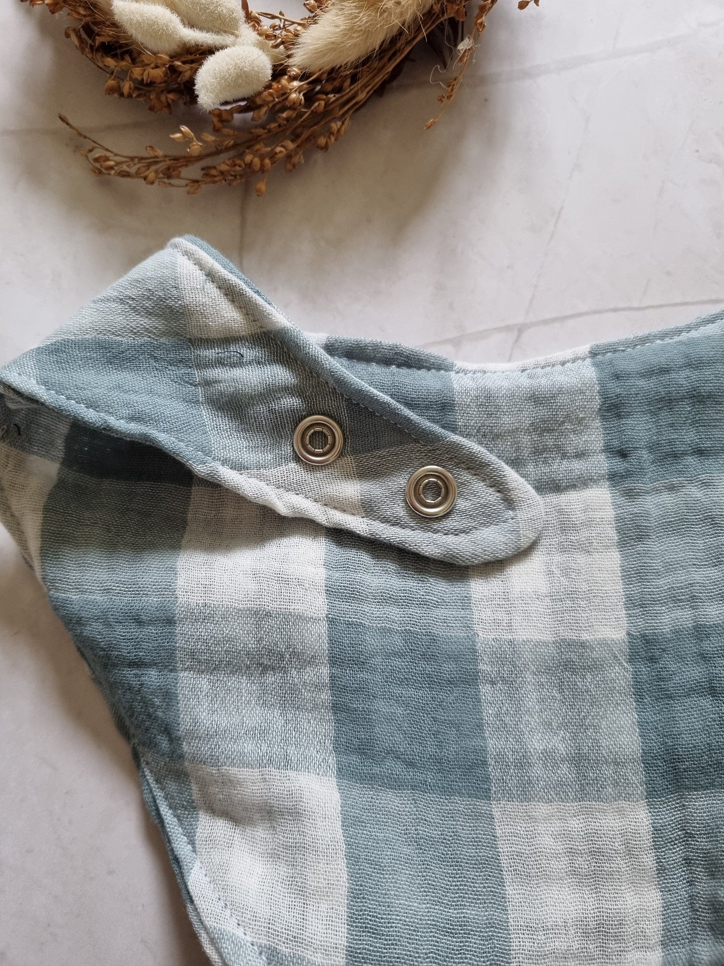 Cotton Baby Scarf Musselin Bandana | Gender-Neutral Baby Bandana | Soft and Washable Newborn Scarf | Ideal Baby Gift