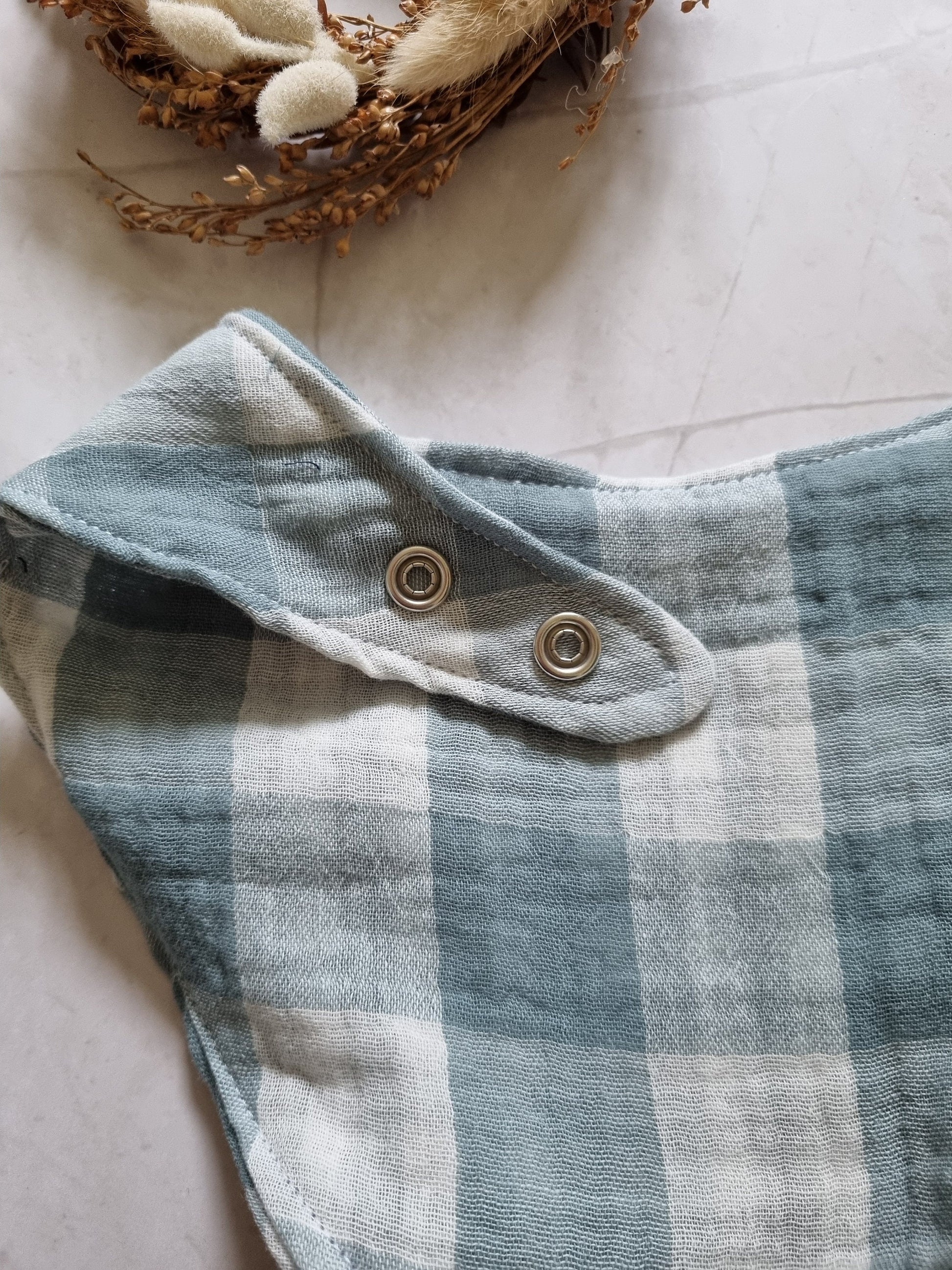 Cotton Baby Scarf Musselin Bandana | Gender-Neutral Baby Bandana | Soft and Washable Newborn Scarf | Ideal Baby Gift