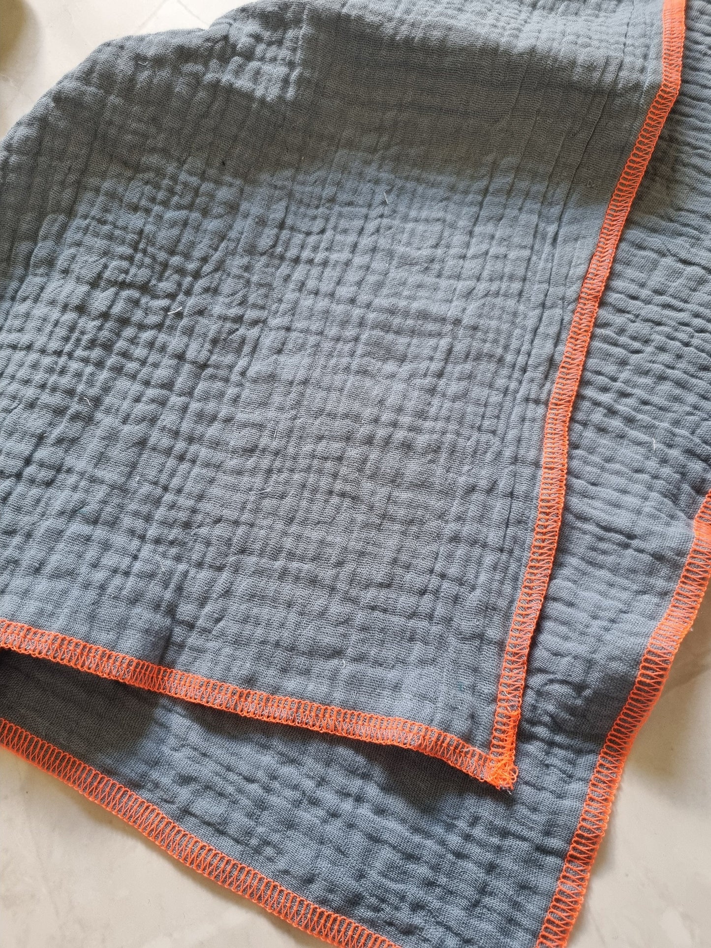 Cotton Baby Scarf Musselin Bandana | Gender-Neutral Baby Bandana | Soft and Washable Newborn Scarf | Ideal Baby Gift 43x45cm