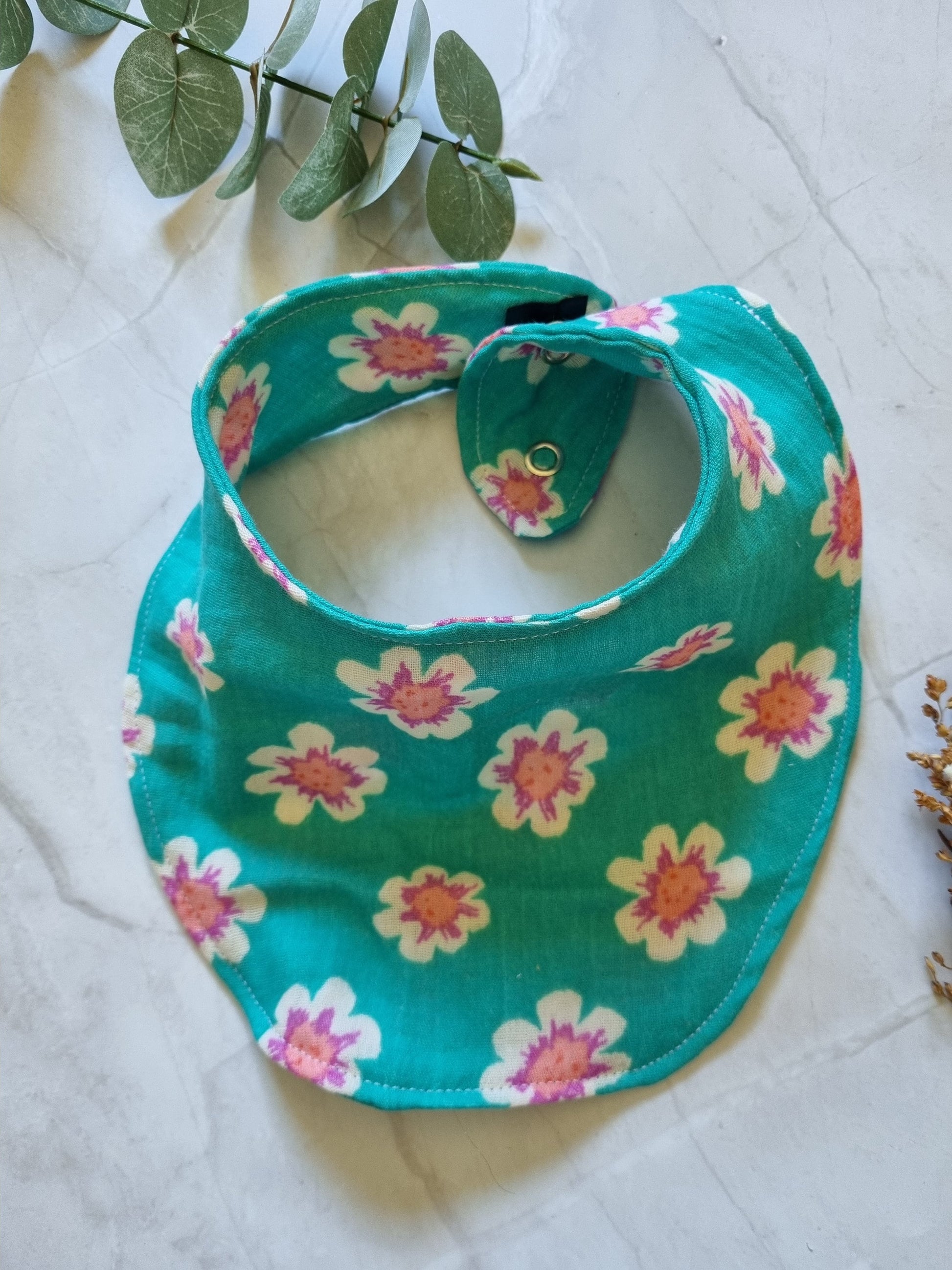 Cotton Baby Scarf Musselin Bandana | Gender-Neutral Baby Bandana | Soft and Washable Newborn Scarf | Ideal Baby Gift