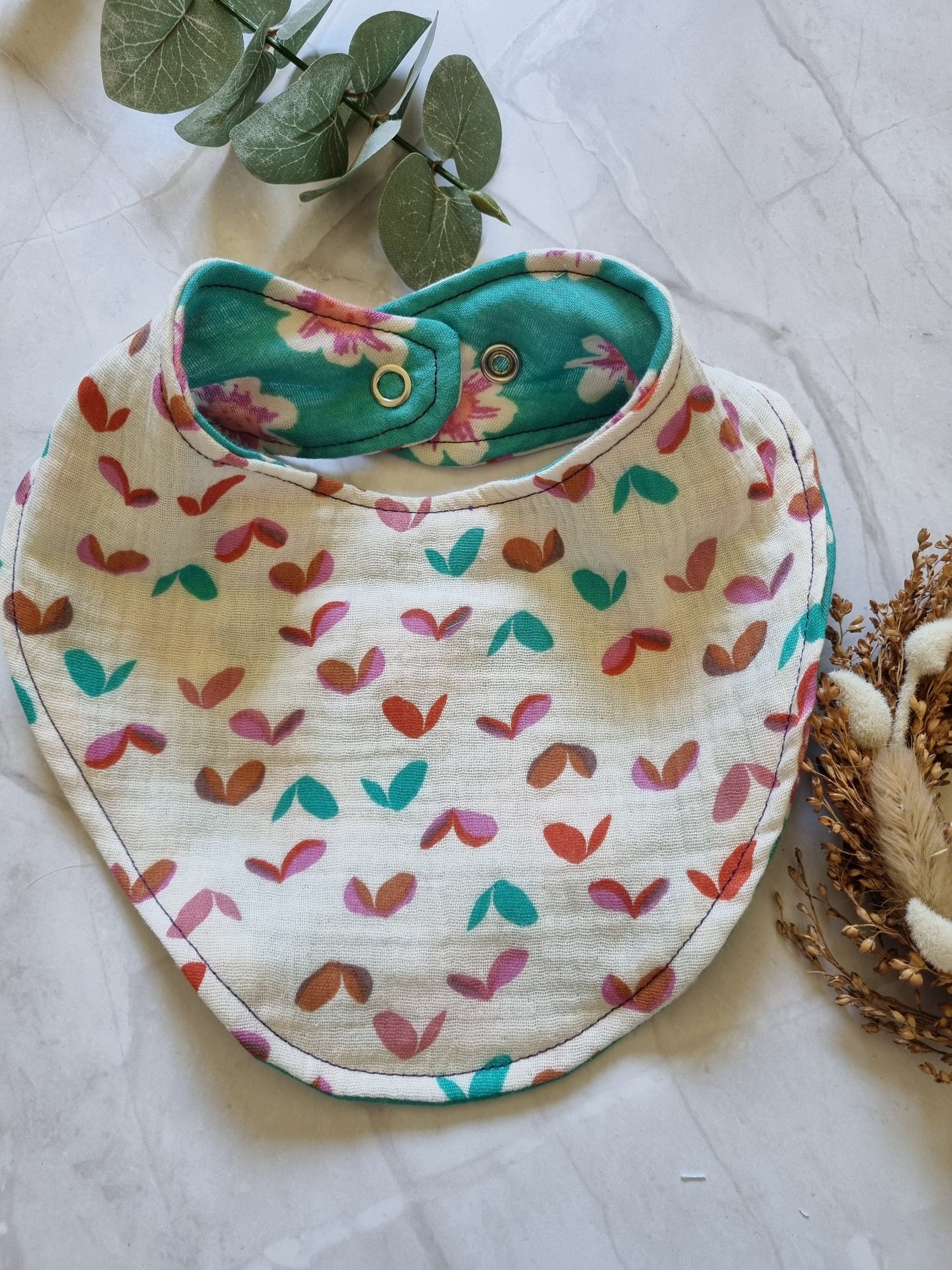 Cotton Baby Scarf Musselin Bandana | Gender-Neutral Baby Bandana | Soft and Washable Newborn Scarf | Ideal Baby Gift