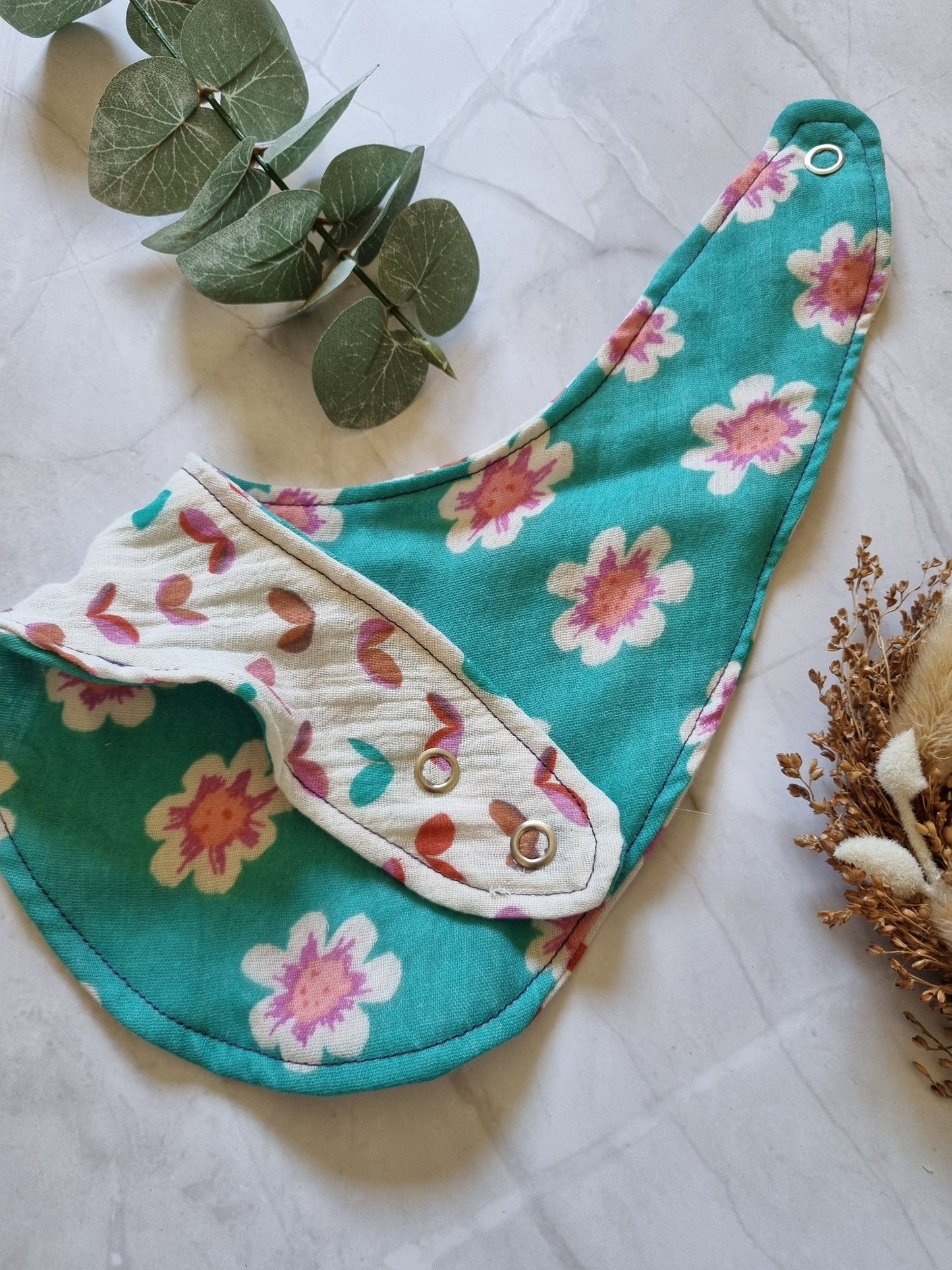 Cotton Baby Scarf Musselin Bandana | Gender-Neutral Baby Bandana | Soft and Washable Newborn Scarf | Ideal Baby Gift