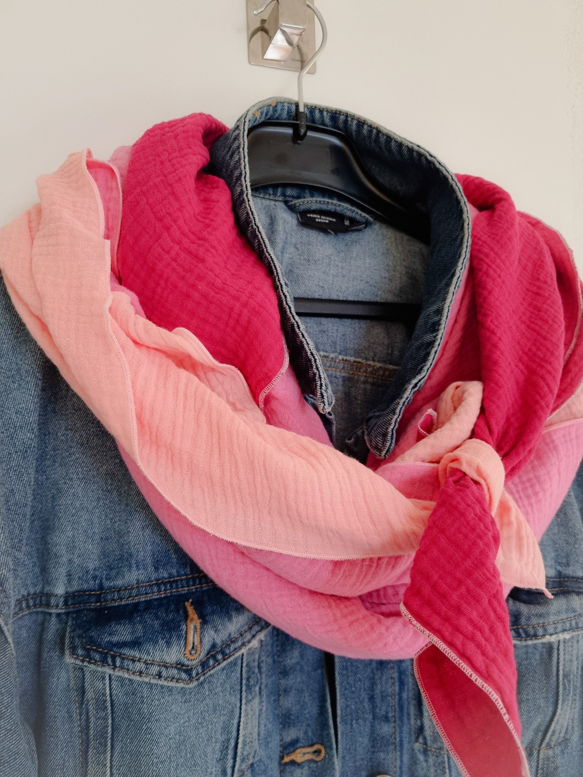 Pink Rose Cotton Stole Scarf - Cozy pink Wrap - Versatile Shawl for Travel - Boho Fashion Accessory - Ideal Gift for her