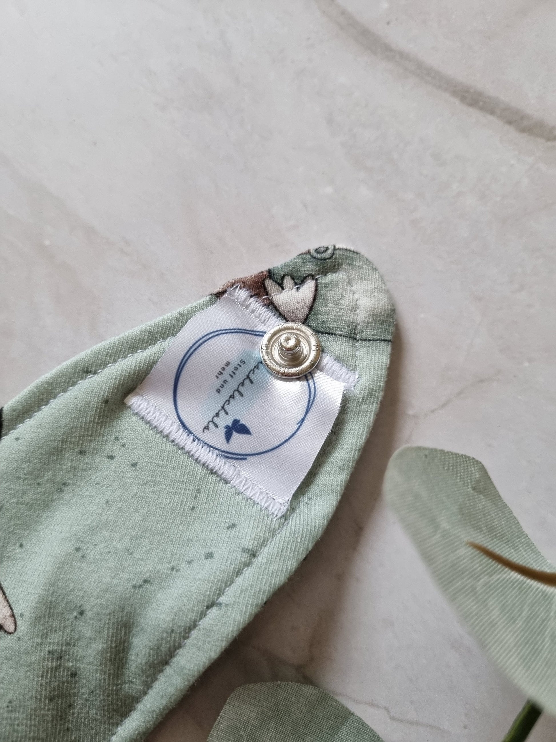 Organic Cotton Baby Scarf Jersey Bandana | Baby Bandana | Soft and Washable Newborn Scarf | Ideal Baby Gift Baby shower Burp cloth