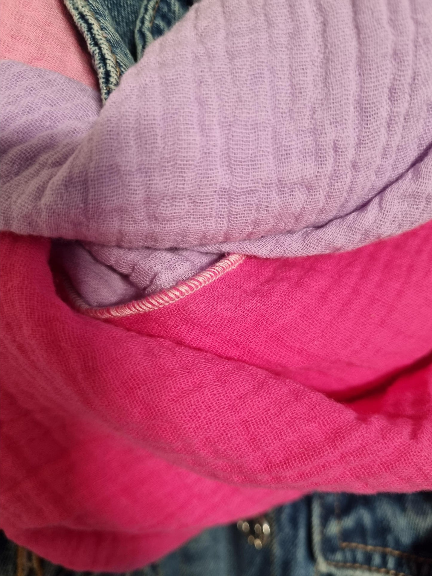 Cotton Stole Scarf - Cozy Pink Wrap - Versatile Shawl for Travel - Boho Fashion Accessory - Ideal Gift