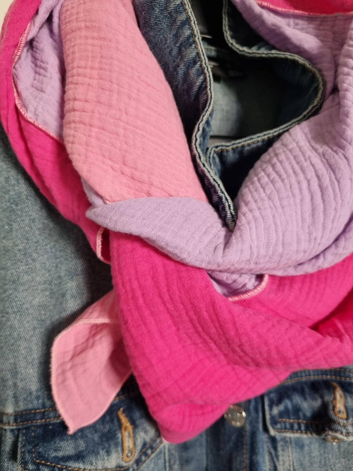 Cotton Stole Scarf - Cozy Pink Wrap - Versatile Shawl for Travel - Boho Fashion Accessory - Ideal Gift