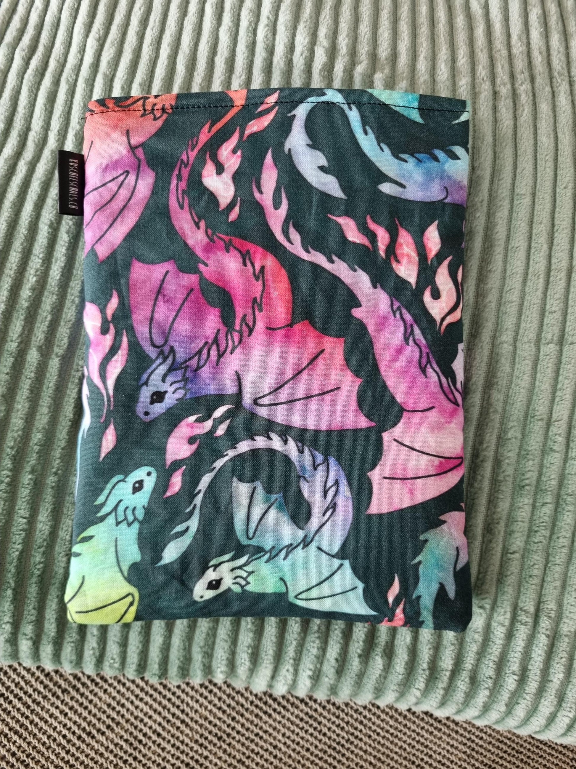 Dragon Fantasy Book Cover or Ereader Kindle Kobo - Handmade Protective Sleeve Books - Fantasy Reader Gift - Dragon Lover's Gift for her