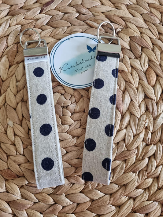 Stylish Smiley Wristlet Key Fob – Cute Cotton Keychain Accessory for Women, Trendy Key Holder and Perfect Gift Idea for Her