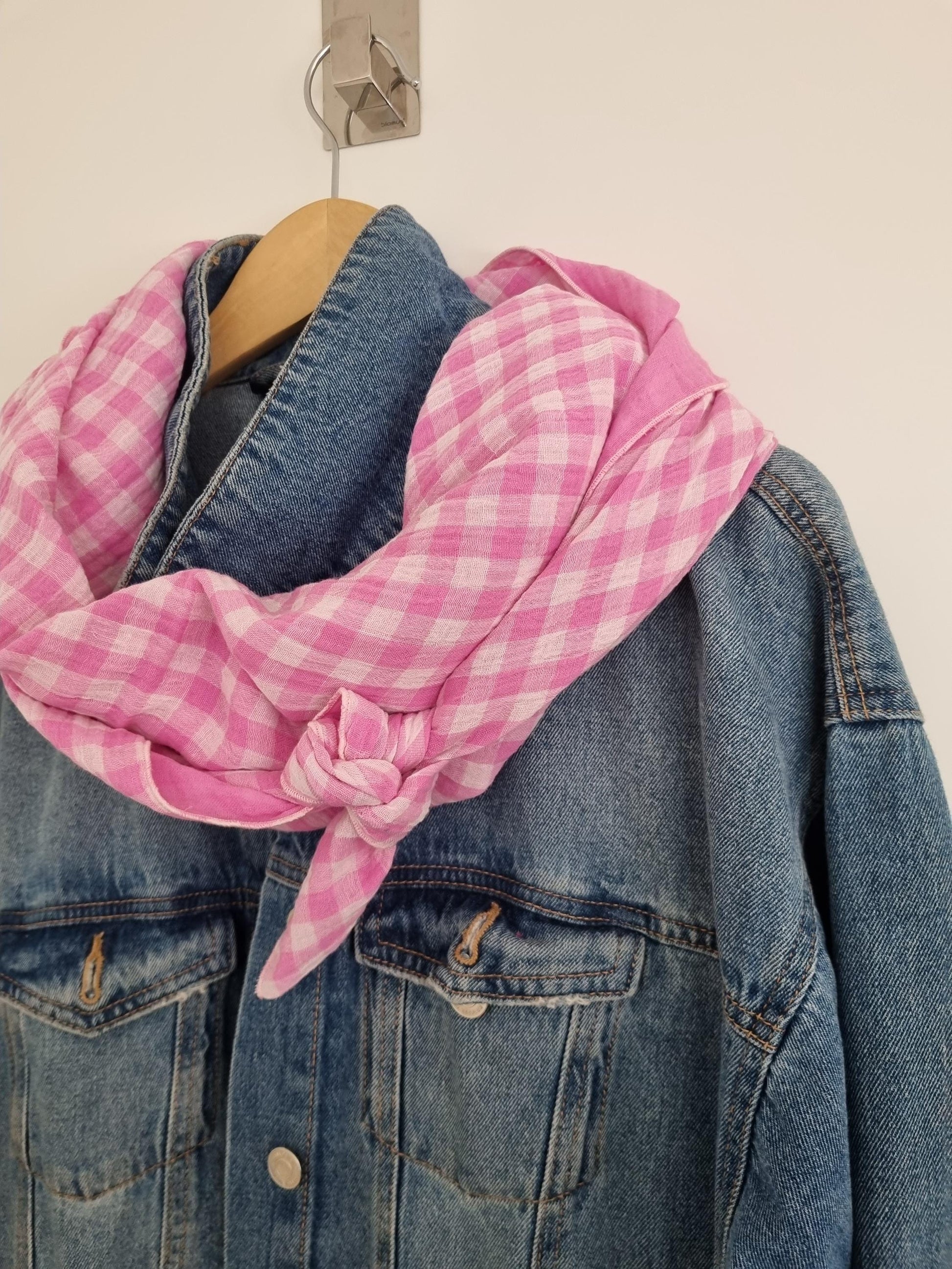 Reversible checked Cotton Stole Scarf - Cozy pink Wrap - Versatile Shawl for Travel - Boho Fashion Accessory - Ideal Gift for her - XXL
