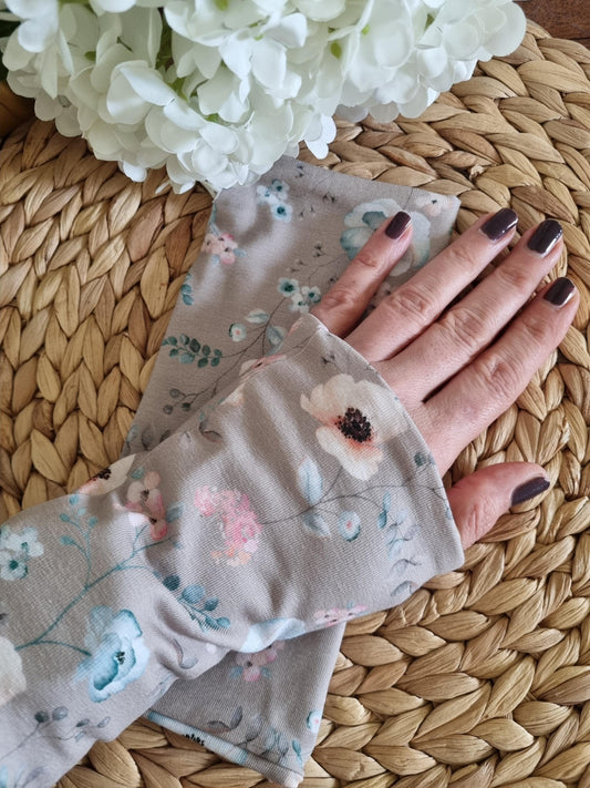 Stylish cozy wristwarmers for adults organic cotton wrist warmers organic jersey flowered print romantic print beige