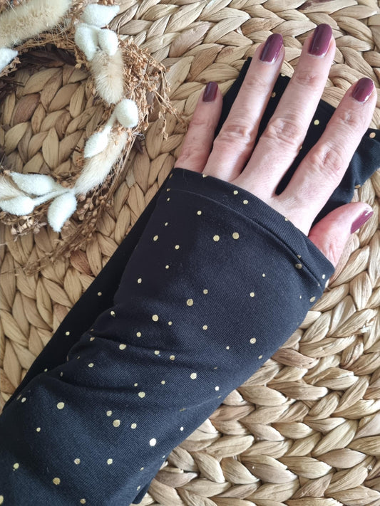 Stylish cozy wristwarmers for adults organic cotton wrist warmers dotted print wristwarmers no more cold hands organic cotton skandi style