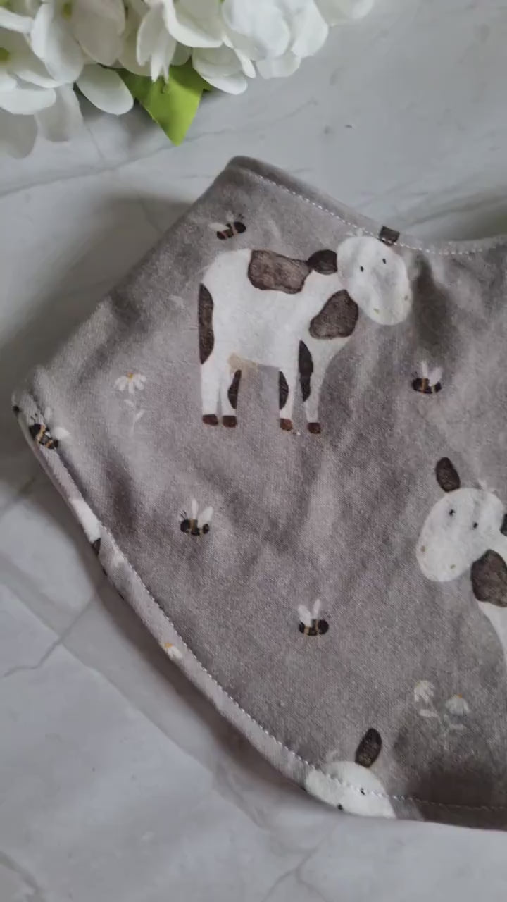 Organic Cotton Baby Scarf Jersey Bandana Set | Burp cloth Baby Bandana SET | Soft and Washable Newborn Scarf | last minute Gift Babyshower