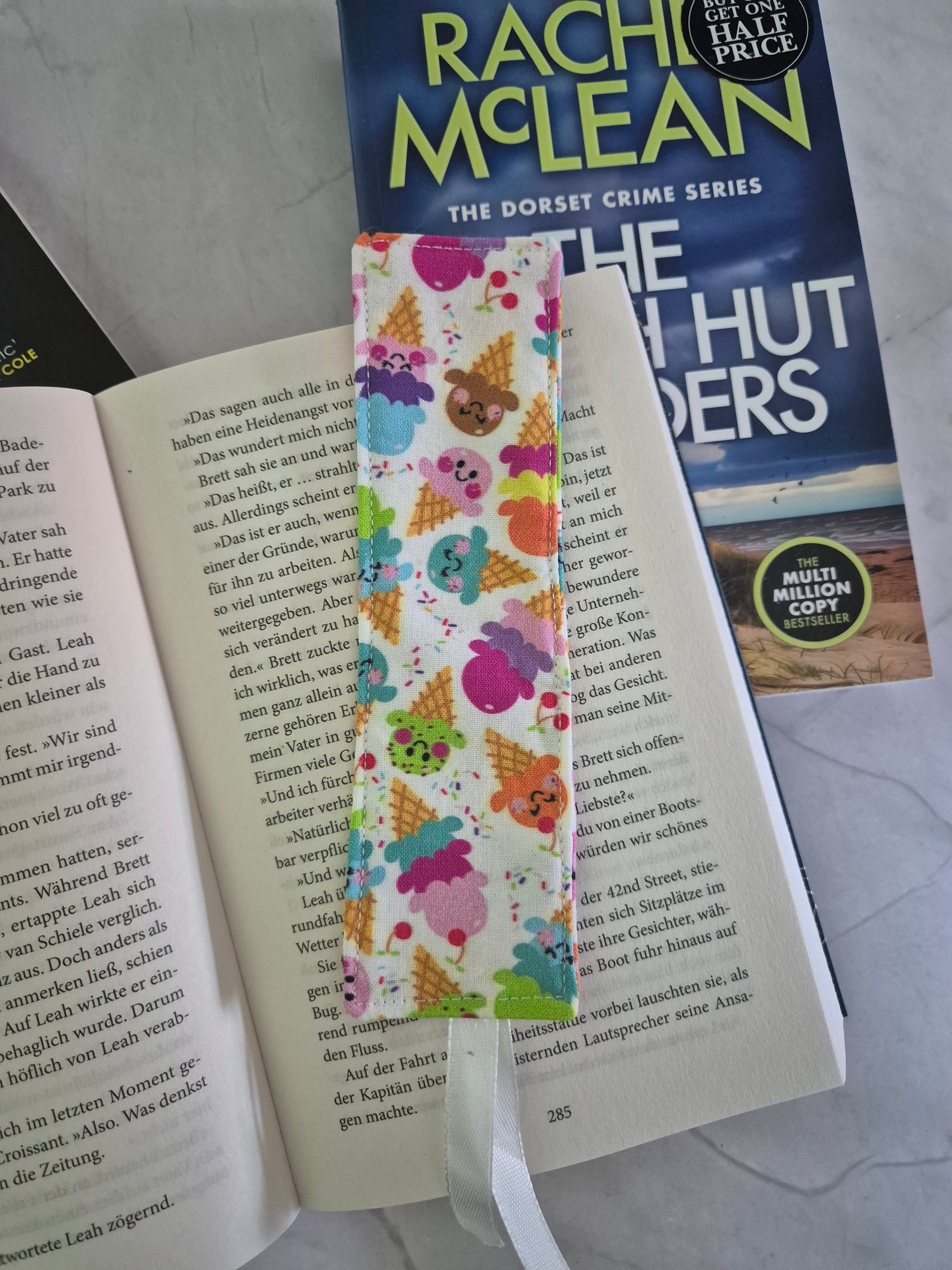 Kawaii ice cream bookmark - bookmark fabric - handmade - cutecore - summer vacation book - booklover gift - student - back to school 