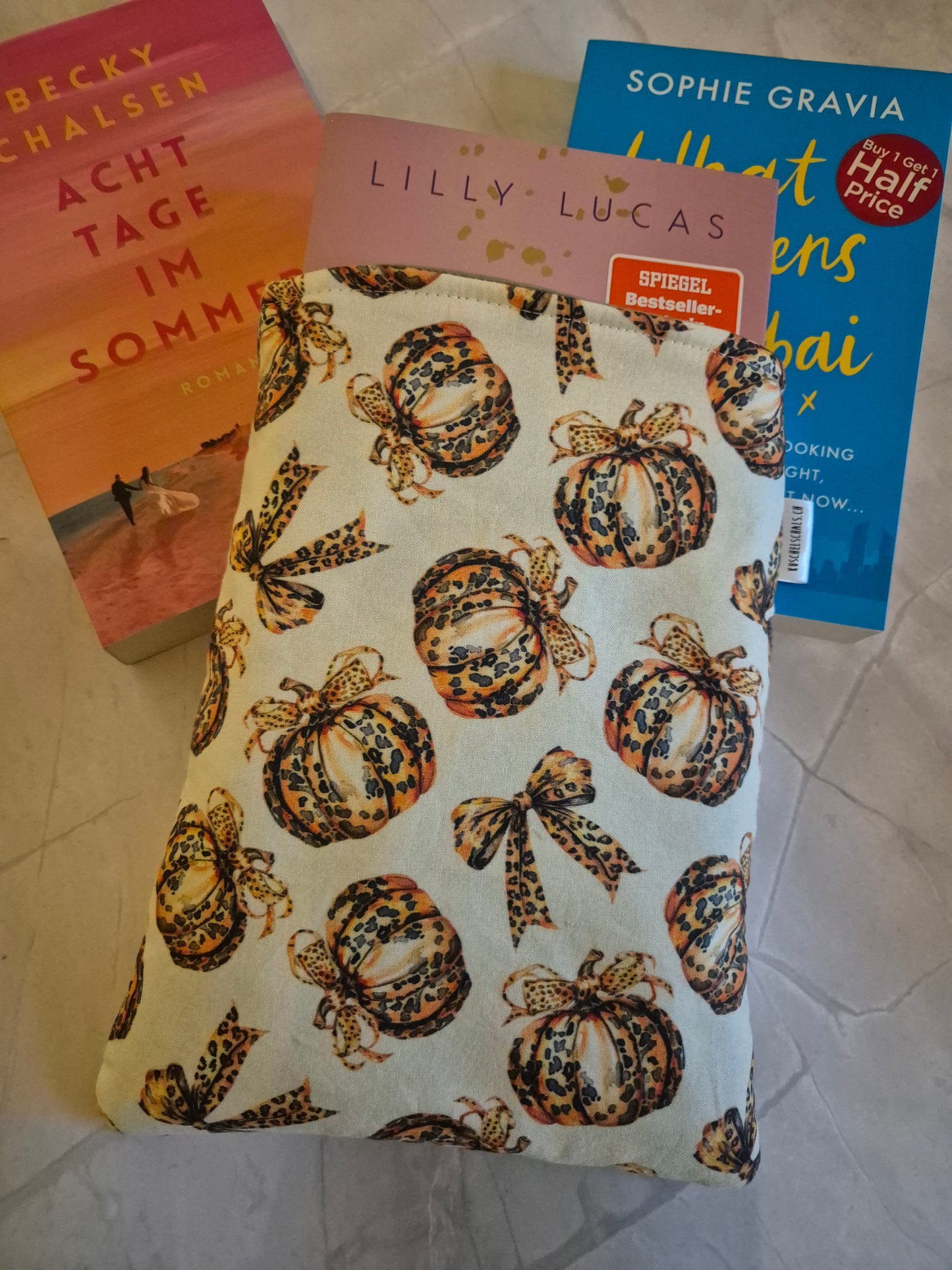 Halloween Fall Leo Pumpkin Book Cover Kindle Kobo - 3 Sizes - Handmade