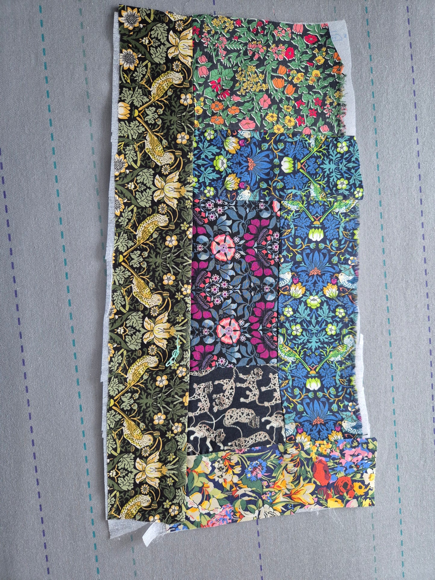 Eck Lesezeichen aus Stoff aus Liberty Stoffen - upcycling - patchwork handmadecorner bookmark fabric, handmade, gift book lover