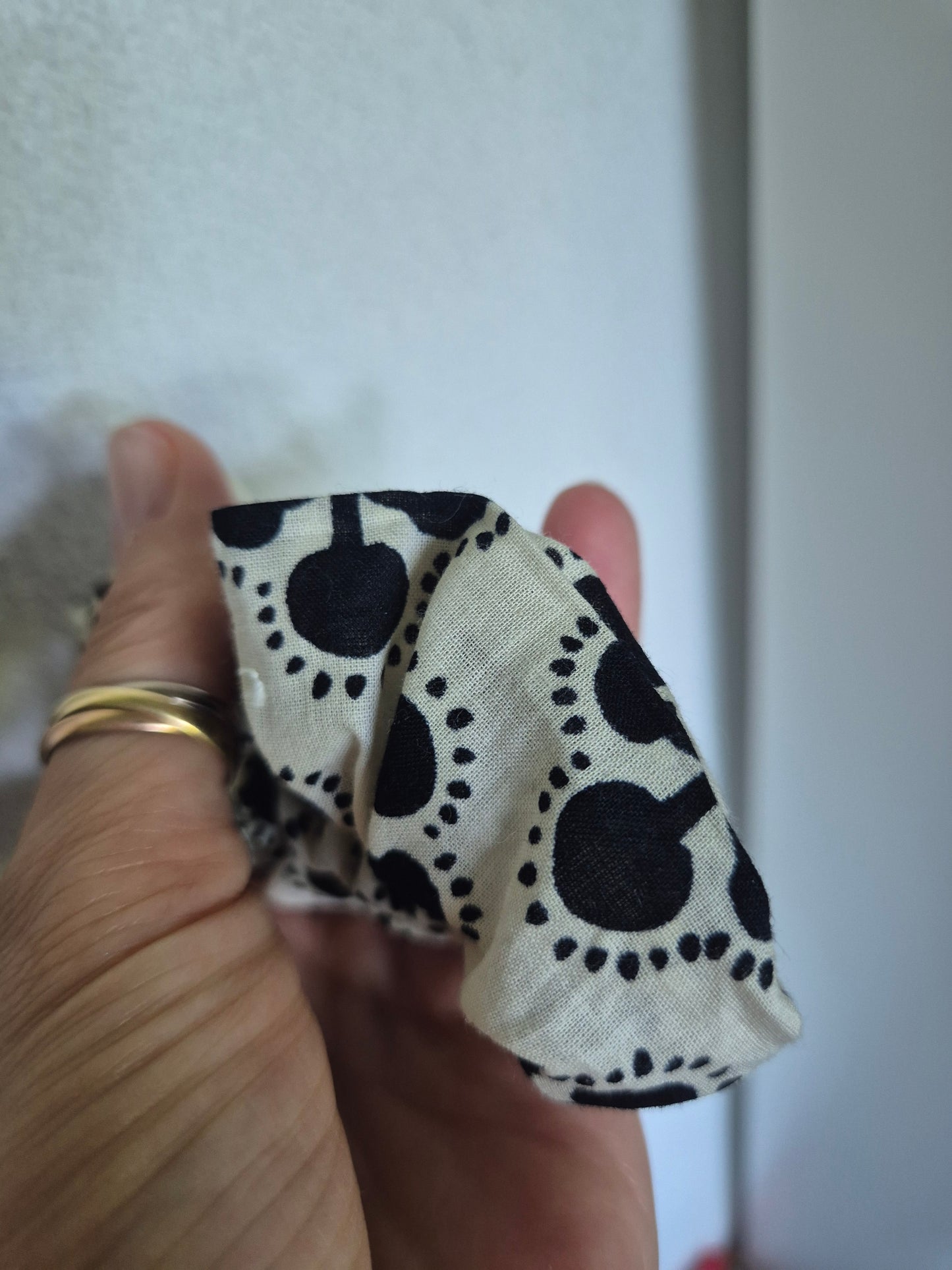Kapstadt Scrunchie Hair bobble handmade Ponytail holder perfect gift hair accessories chic hair tie (Kopie) (Kopie)