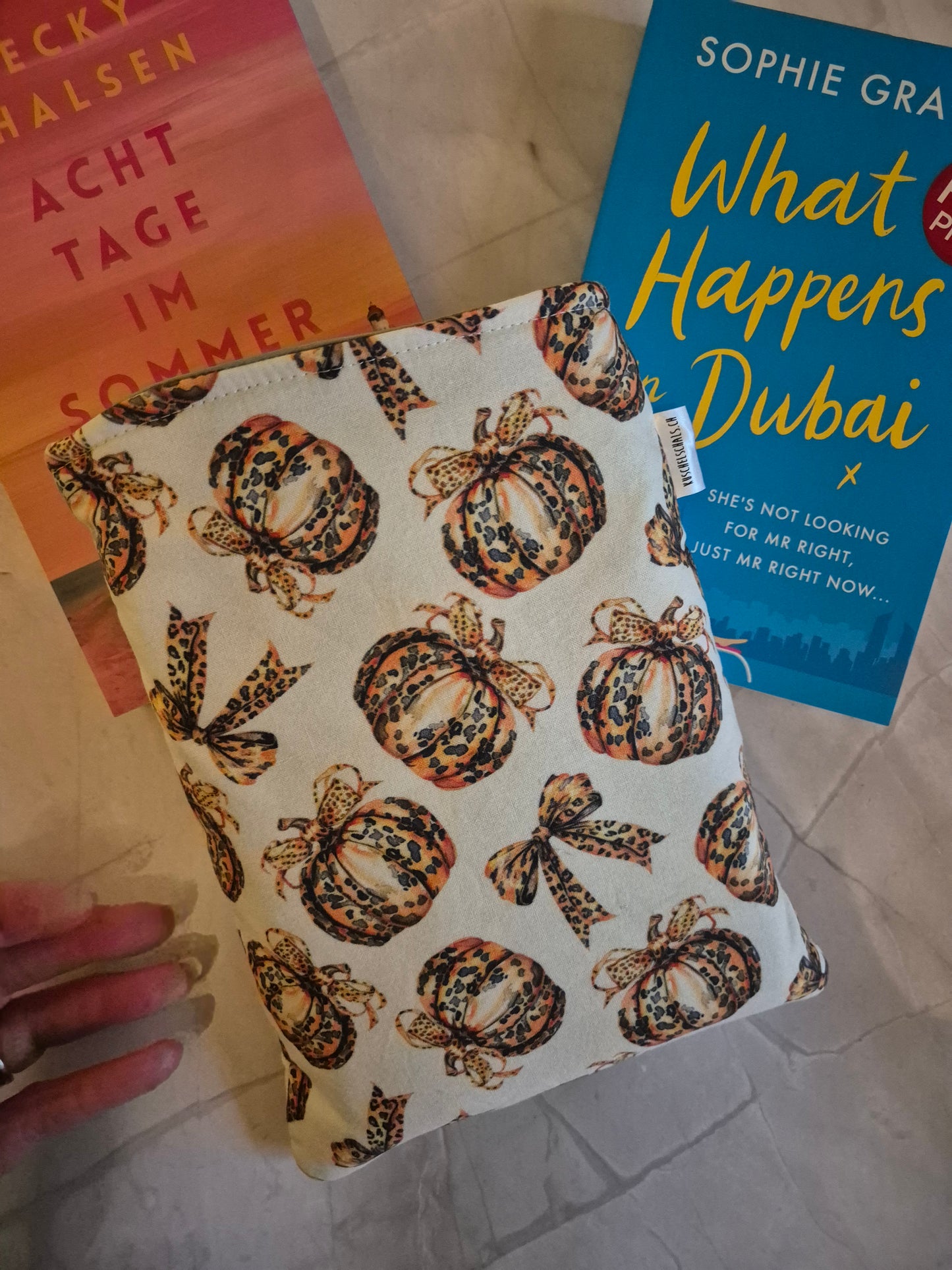 Halloween Fall Leo Pumpkin Book Cover Kindle Kobo - 3 Sizes - Handmade