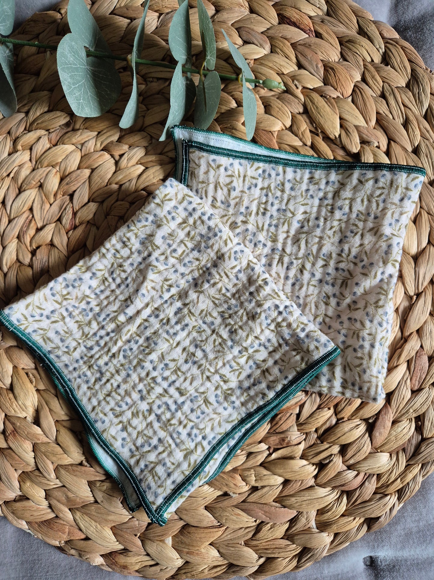 Set of 4 Handkerchief  Tissues fabric cotton very Soft Eco-Friendly washable reusable perfect gift