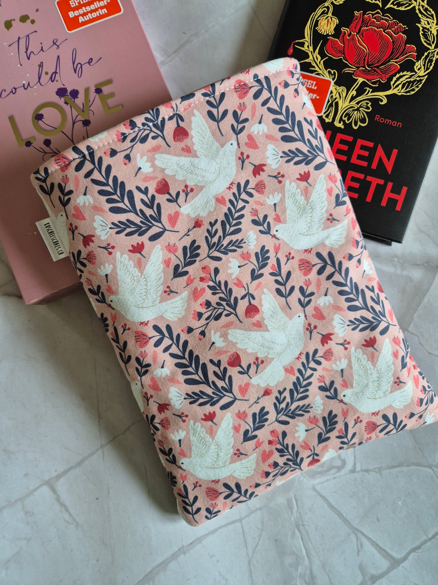 Taube Frieden Rosa Pink Buchhülle Ereader Hülle - 3 Sizes - Handmade by me in Switzerland