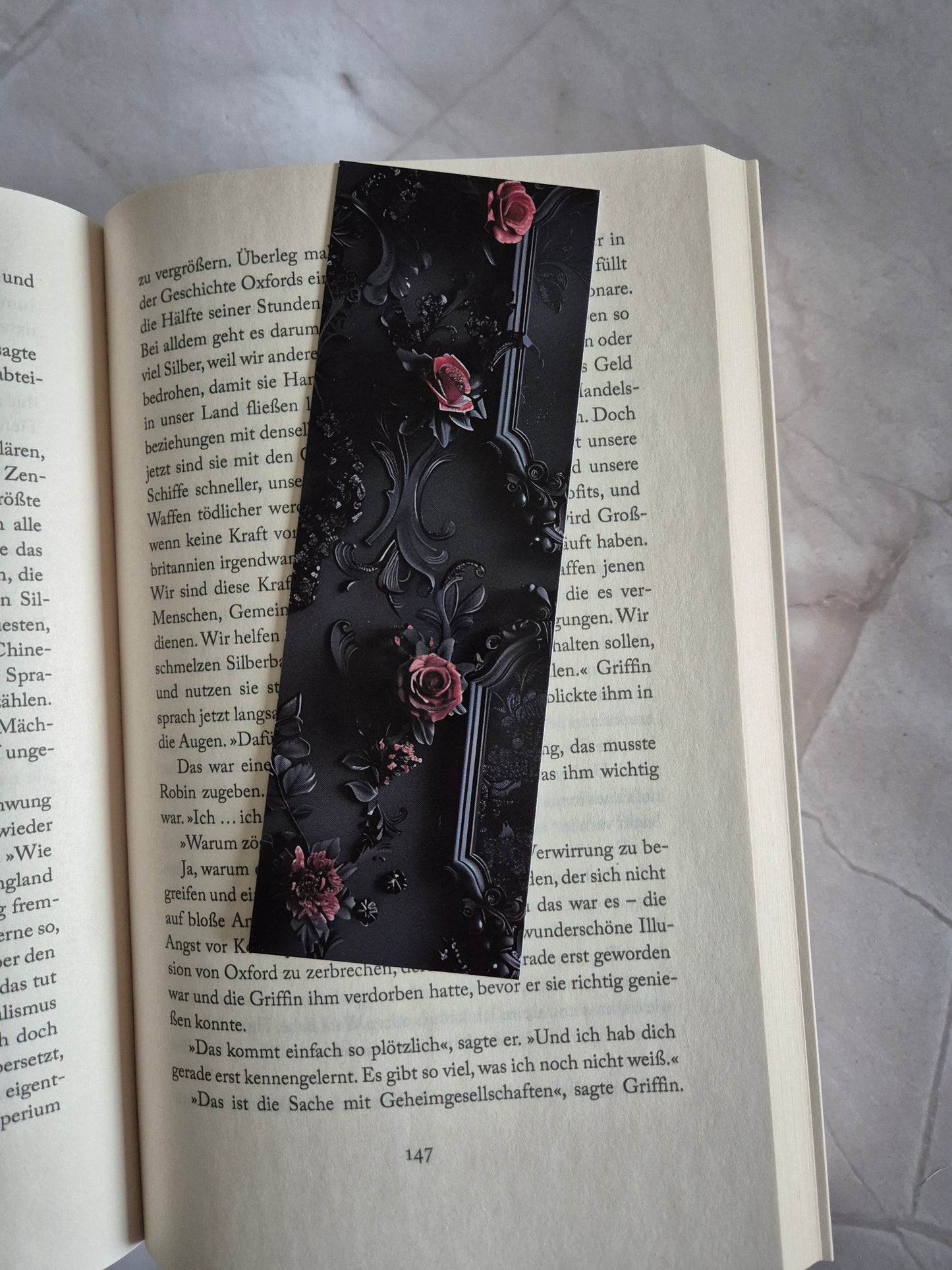 Lesezeichen Gothic Wall auf hochwertigem Paper gedruckt, doppelseitig, tolles Geschenk