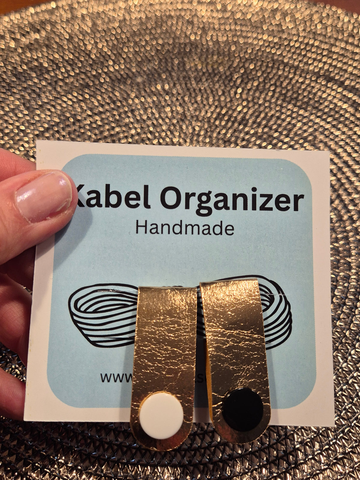 Kabelhalter Diverse Designs aus Snapppap (vegan) oder Kunstleder