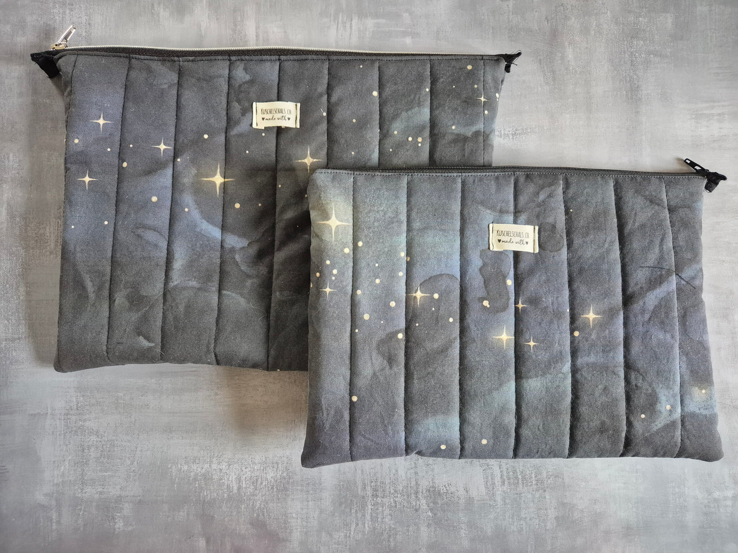 Ipad und Laptop Sleeve, gequiltet im wunderschönen Design "Sternennacht"