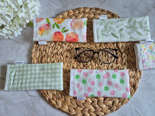 Handmade Brillenetui Glasses Case  Eco-Friendly Eyewear Storage Pouch  Soft & Lightweight Glasses Protector  Eyewear Organizer