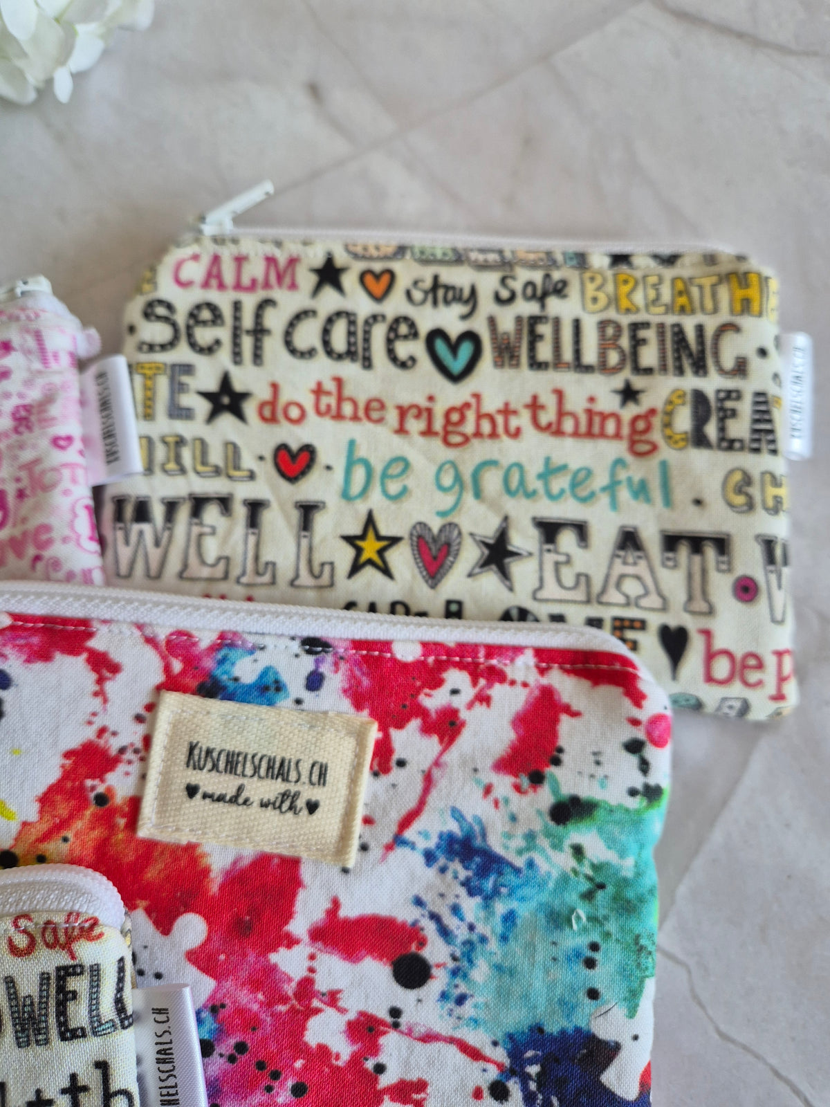 Menthal Health / Positivity Täschchen (diverse Grössen). Vielseitig nutzbar: Kartenetui, Kosmetiktasche oder Mini-Geldbörse