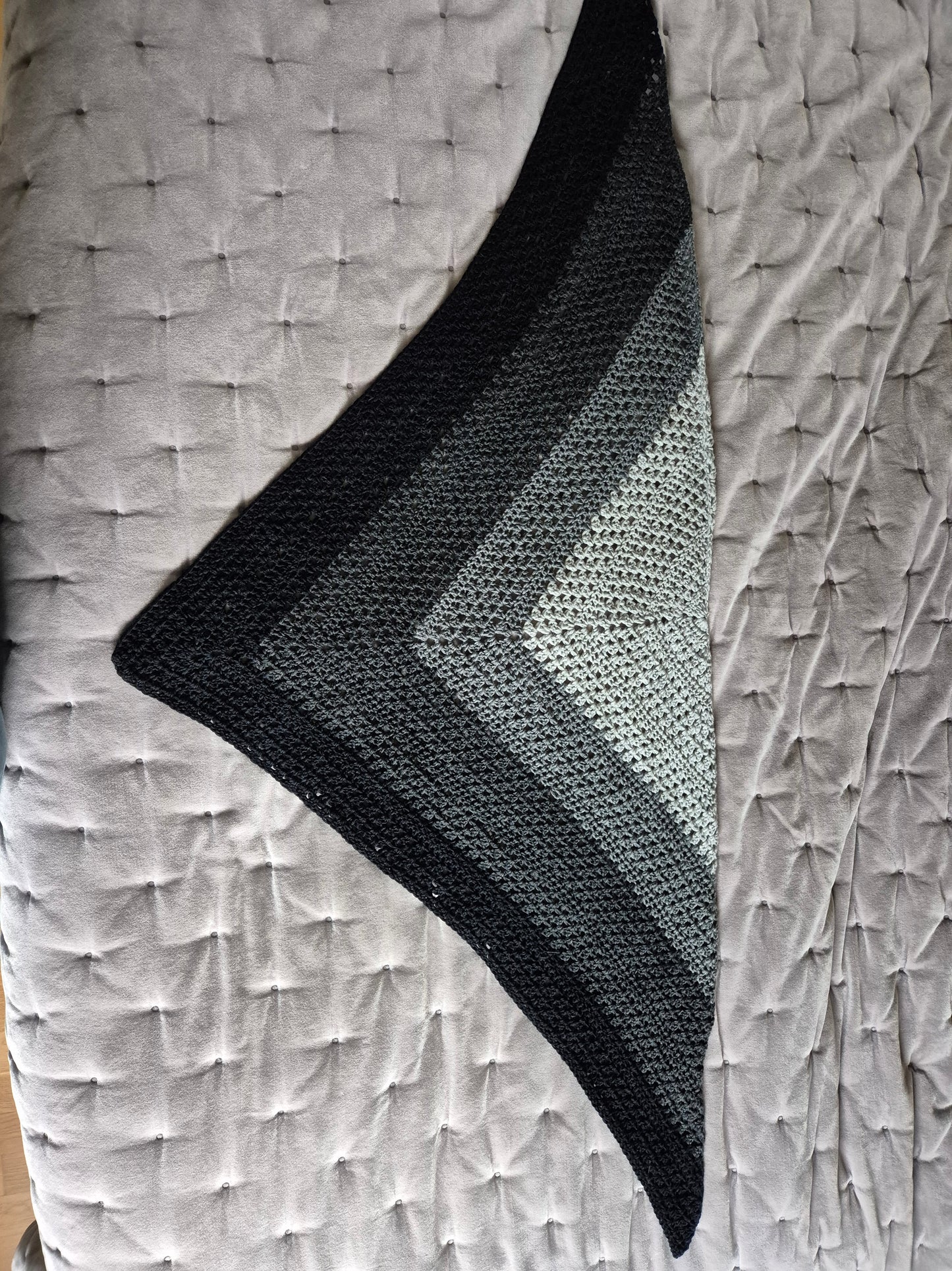 XL Merino Shawl handmade by me 160x70cm Triangular Shawl 100% merino wool crocheted by me perfect gift beautiful stole