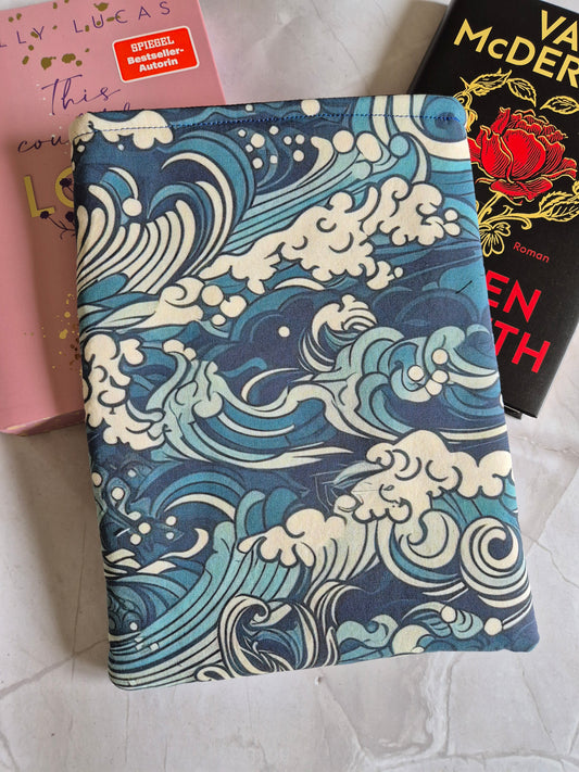 Sea Waves Storm Sealover Buchhülle Ereader Hülle - 3 Sizes - Handmade by me in Switzerland (Kopie) (Kopie)