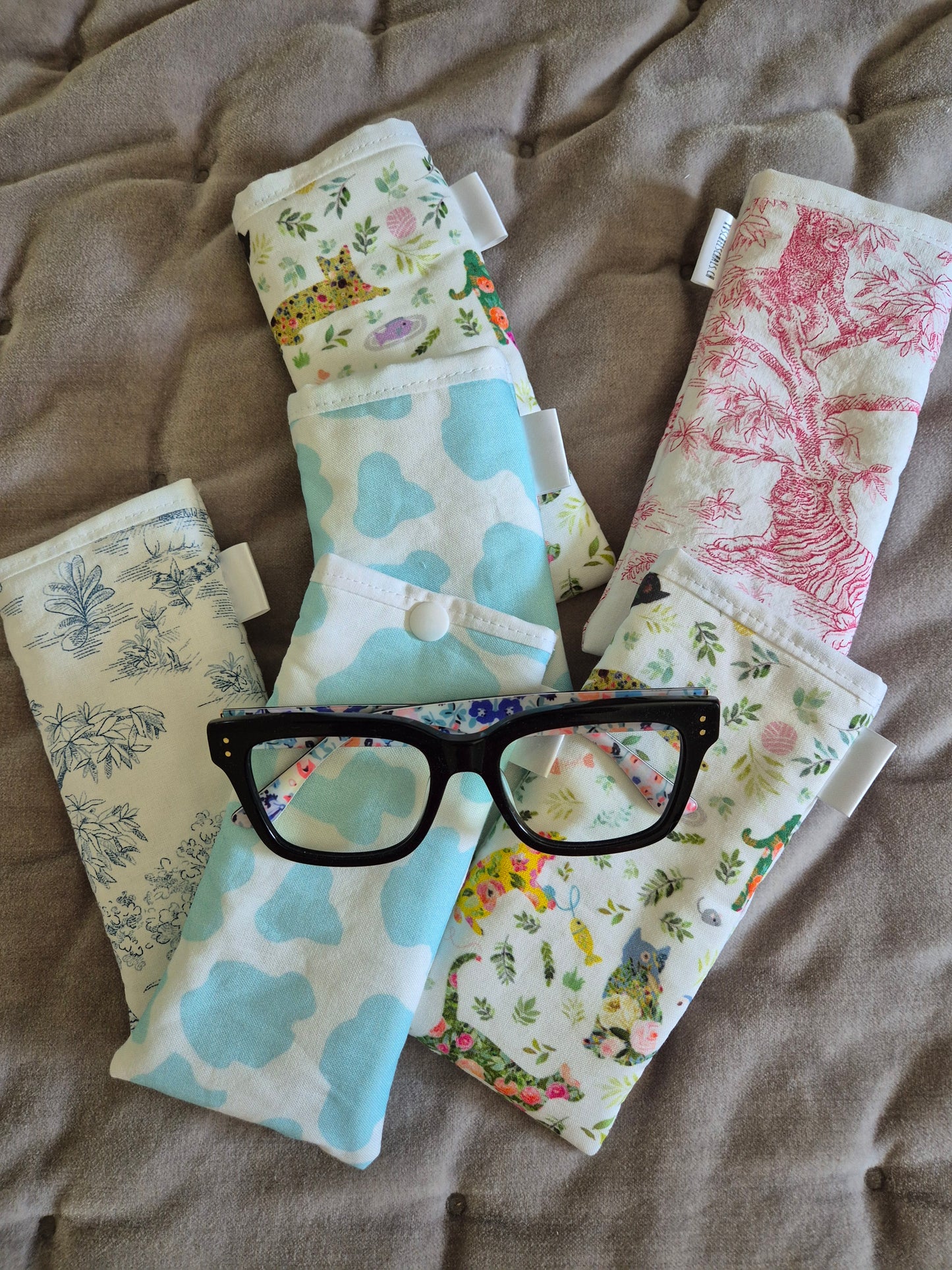 Brillenetui Glasses Case  Eco-Friendly Eyewear Storage Pouch  Soft & Lightweight Glasses Protector  Eyewear Organizer Gift for her