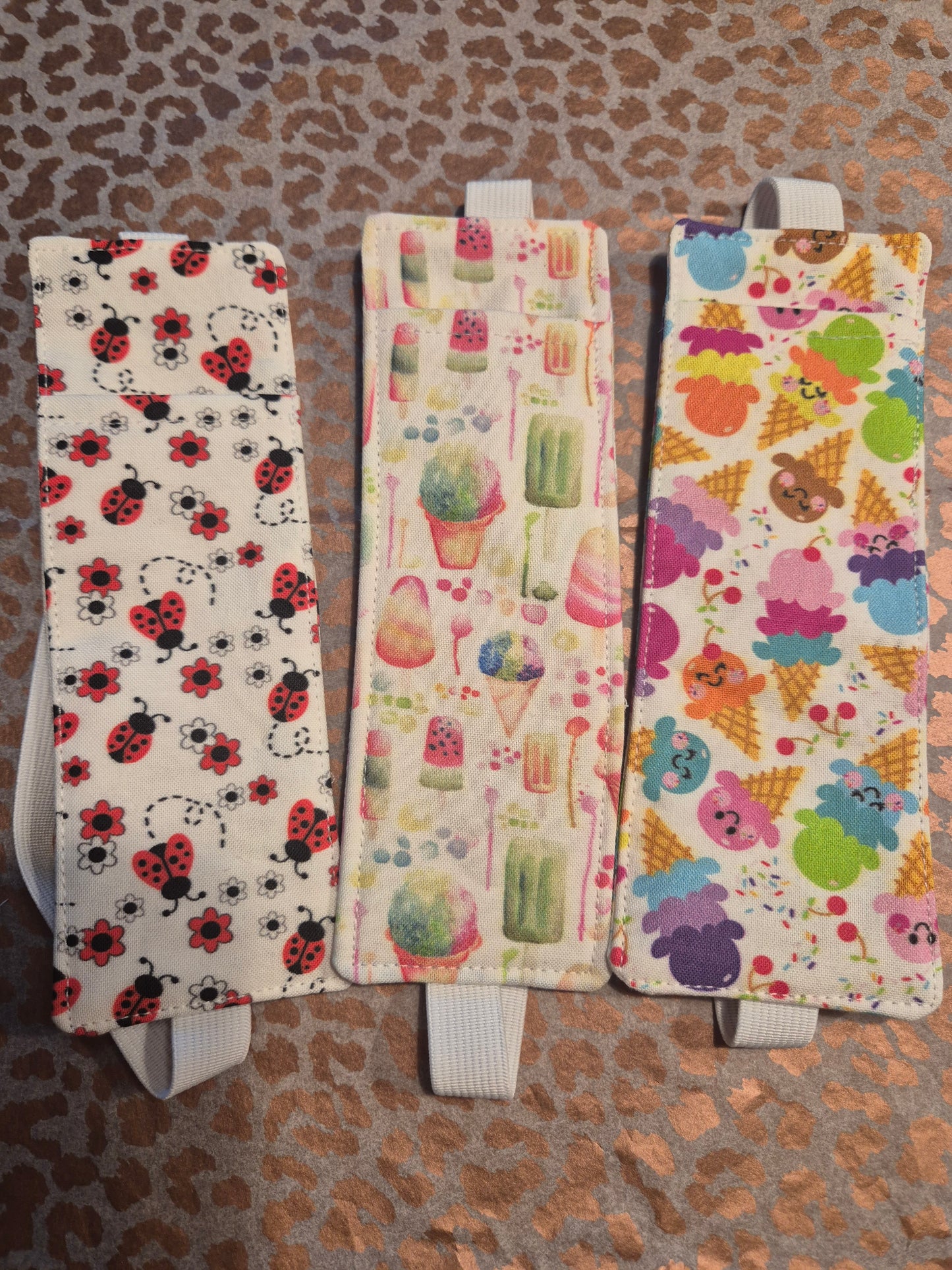Stiftehalter Lesezeichen A5 Design, handgenäht, doppelseitig, tolles Geschenk für Leseratten, Studenten und Journaling Fans vegan