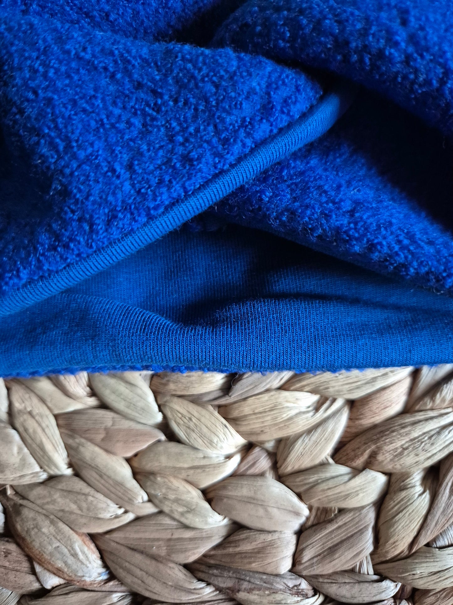 Stirnband aus MerinoWollwalk - gefüttert in BioBaumwolljersey, Grösse Damen, Farbe Royalblau