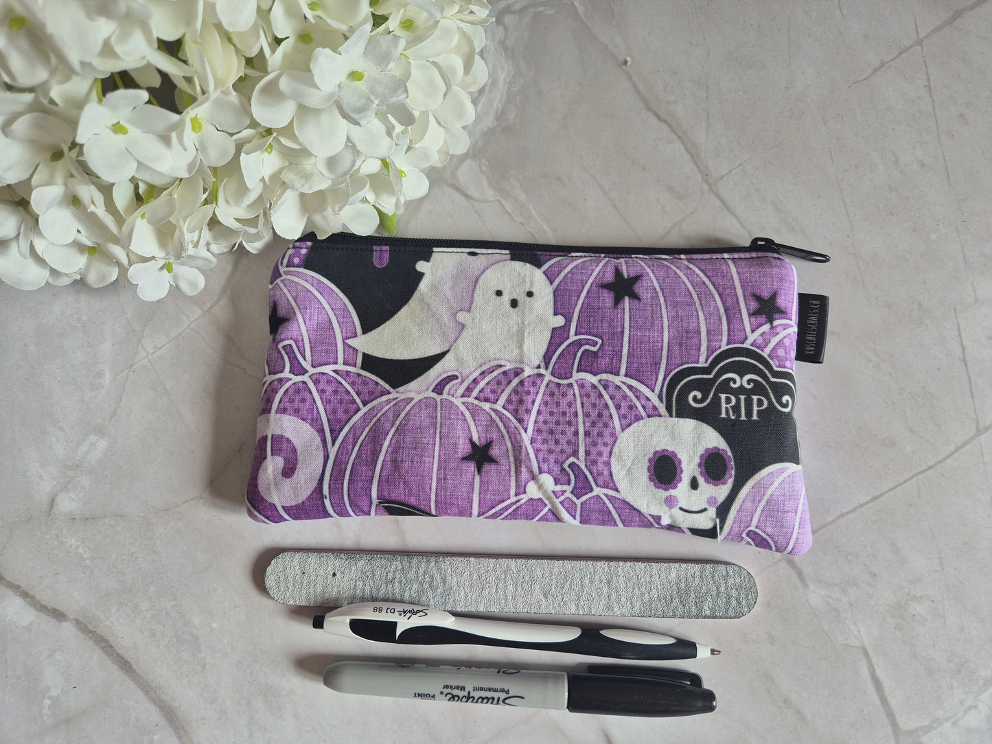 Stiftemäppchen Stifteetui gothic violett katze Kürbis Herbst Halloween  (12x20cm) Aufbewahrung von Kugelschreibern, Häkelnnadeln, Schere