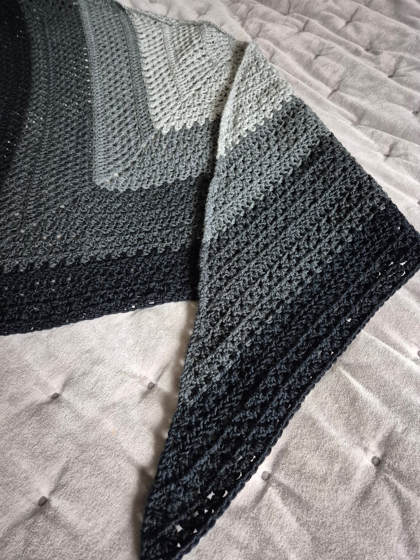 XL Merino Shawl handmade by me 160x70cm Triangular Shawl 100% merino wool crocheted by me perfect gift beautiful stole
