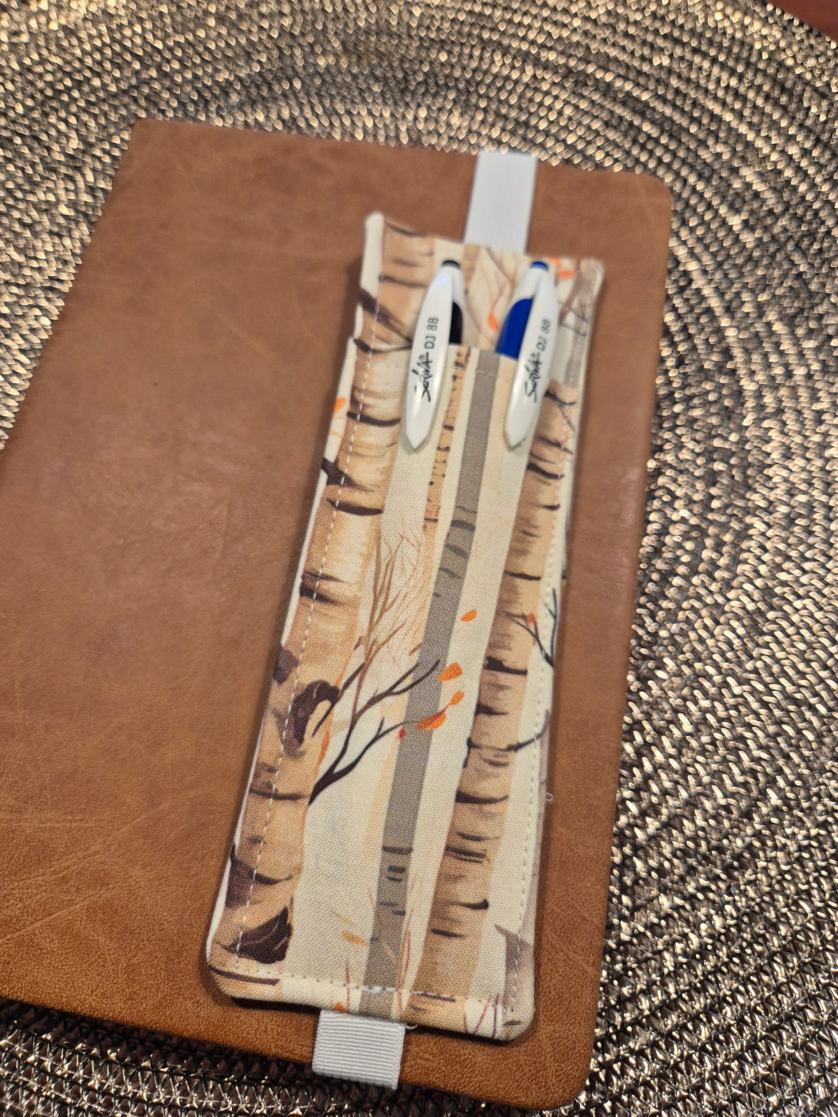 Stiftehalter Lesezeichen A5 Design, handgenäht, doppelseitig, tolles Geschenk für Lehrer, Studenten und Journaling Birke Herbst Wald Natur