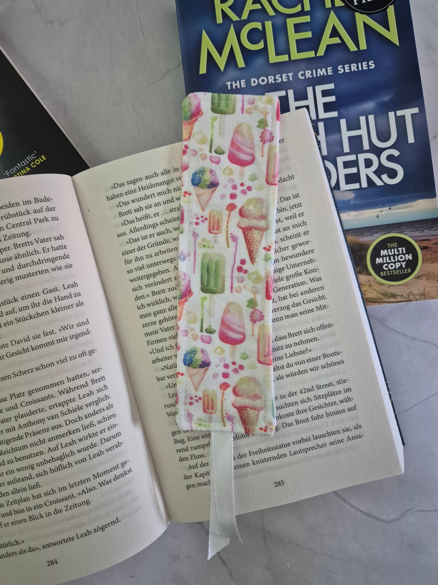 Lesezeichen Sommer Eiscreme Marienkäfer Glückskäfer Design, handgenäht, doppelseitig, tolles Geschenk für Leseratten, Studenten und Journaling Fans vegan