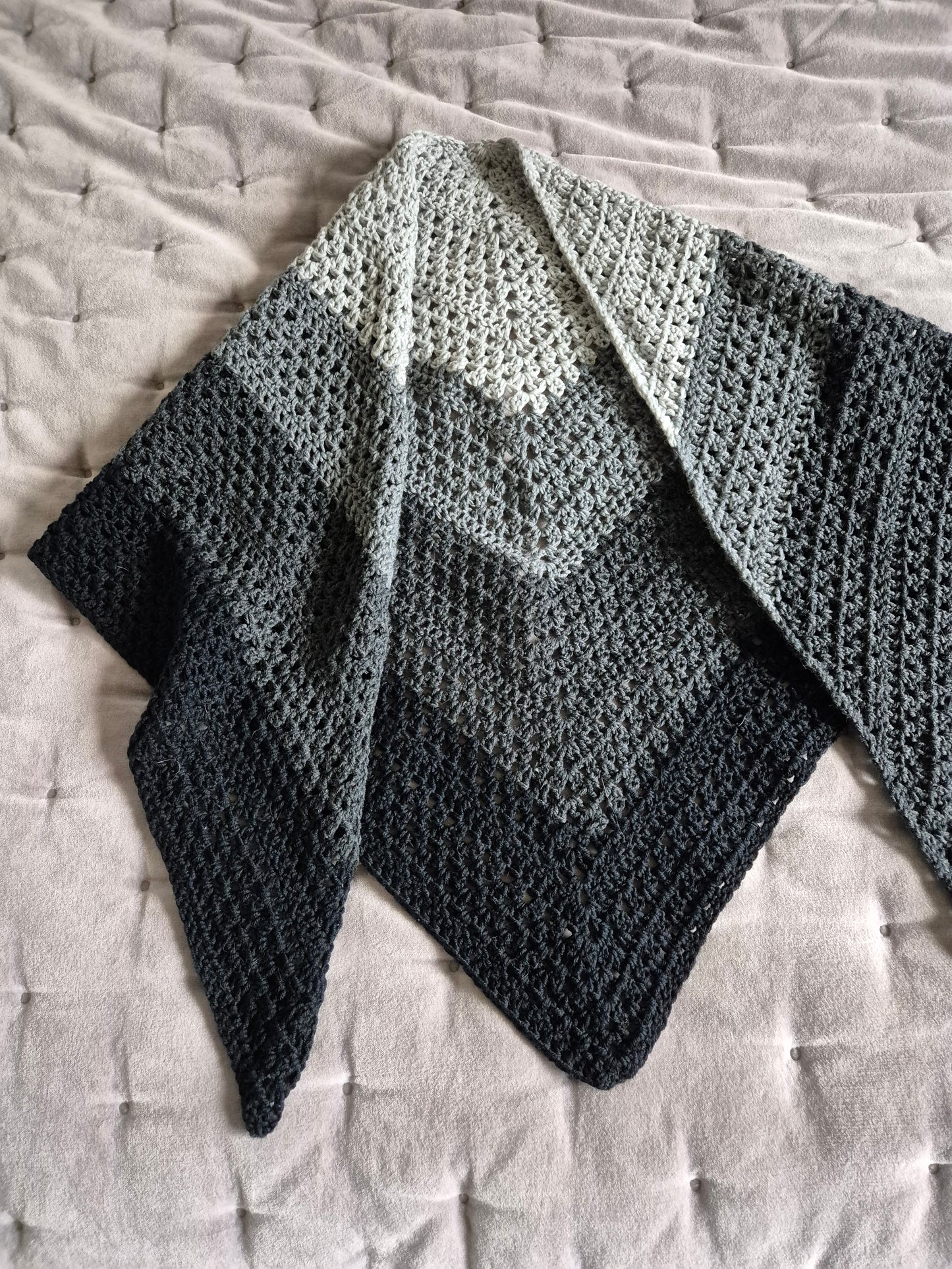 XL Merino Shawl handmade by me 160x70cm Triangular Shawl 100% merino wool crocheted by me perfect gift beautiful stole