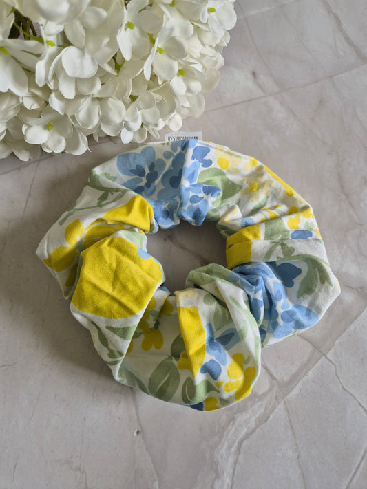 Amalfi Lemon Scrunchie Hair bobble handmade Ponytail holder perfect gift hair accessories chic hair tie (Kopie)